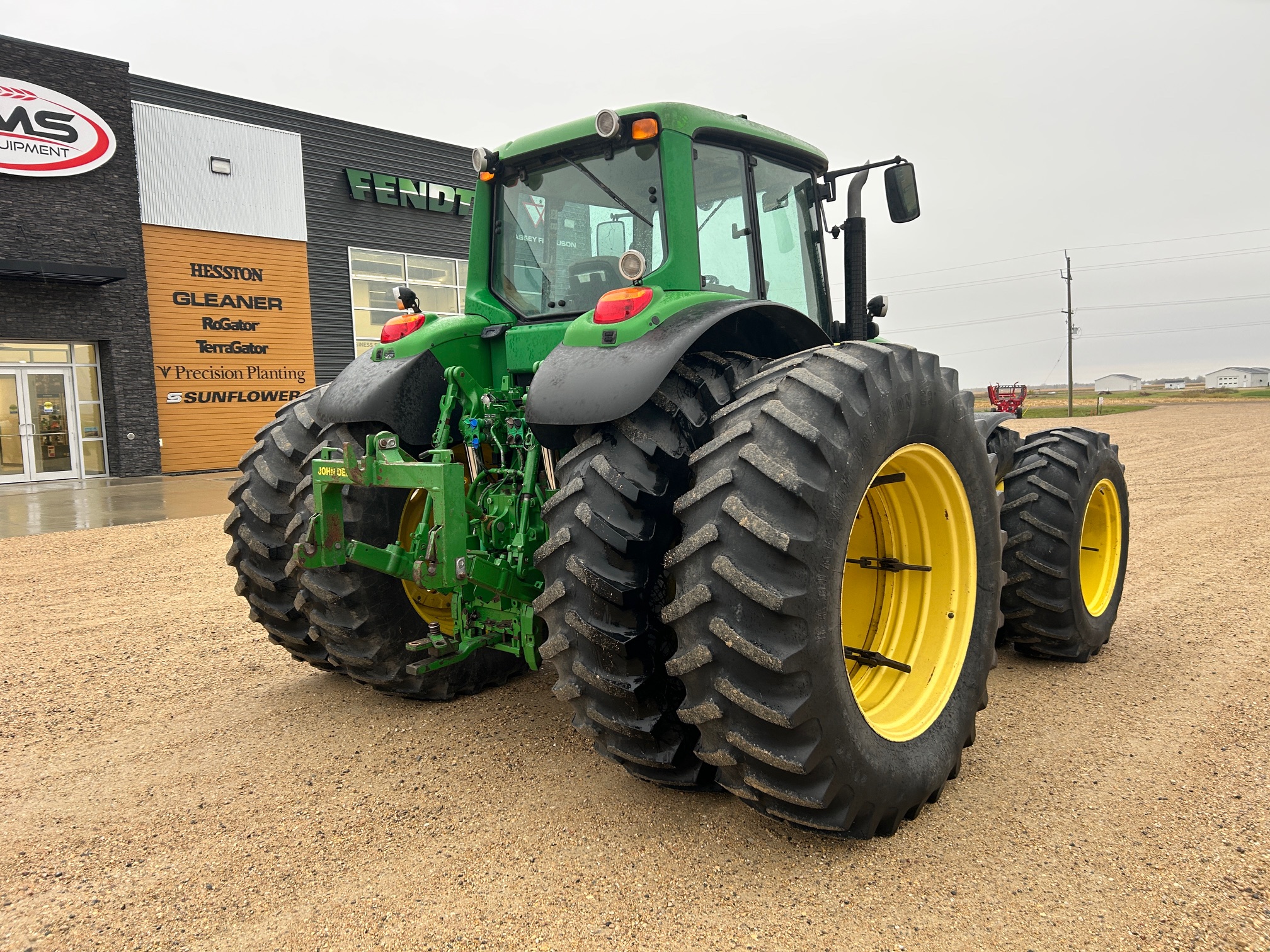 2009 John Deere 7430 Prem Tractor