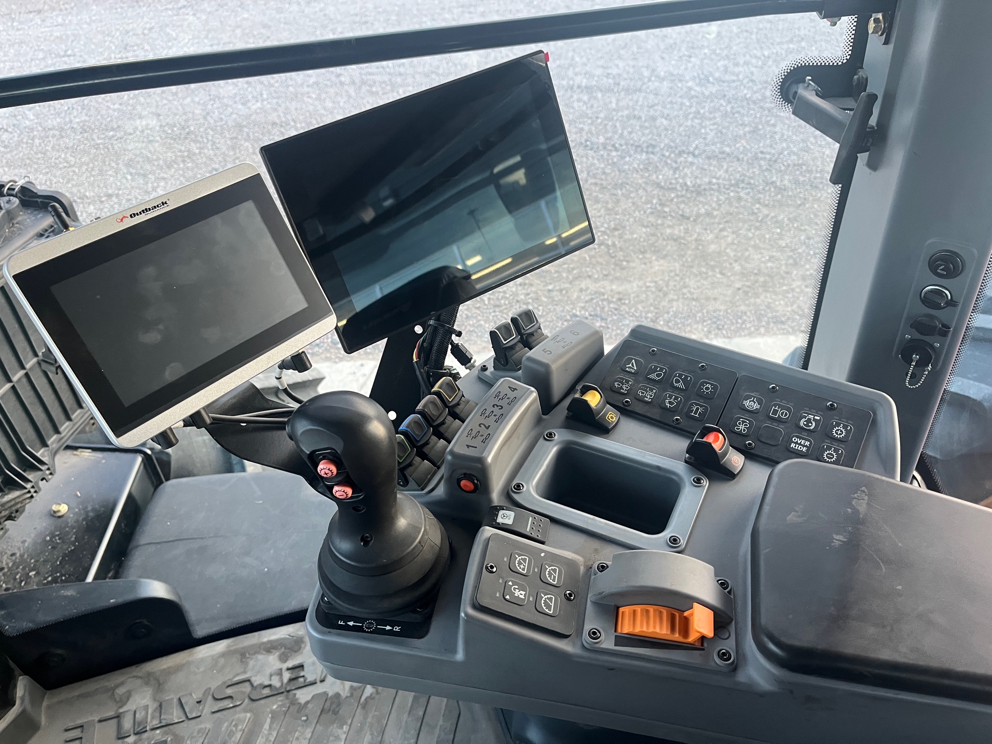 2024 Versatile 430 Tractor