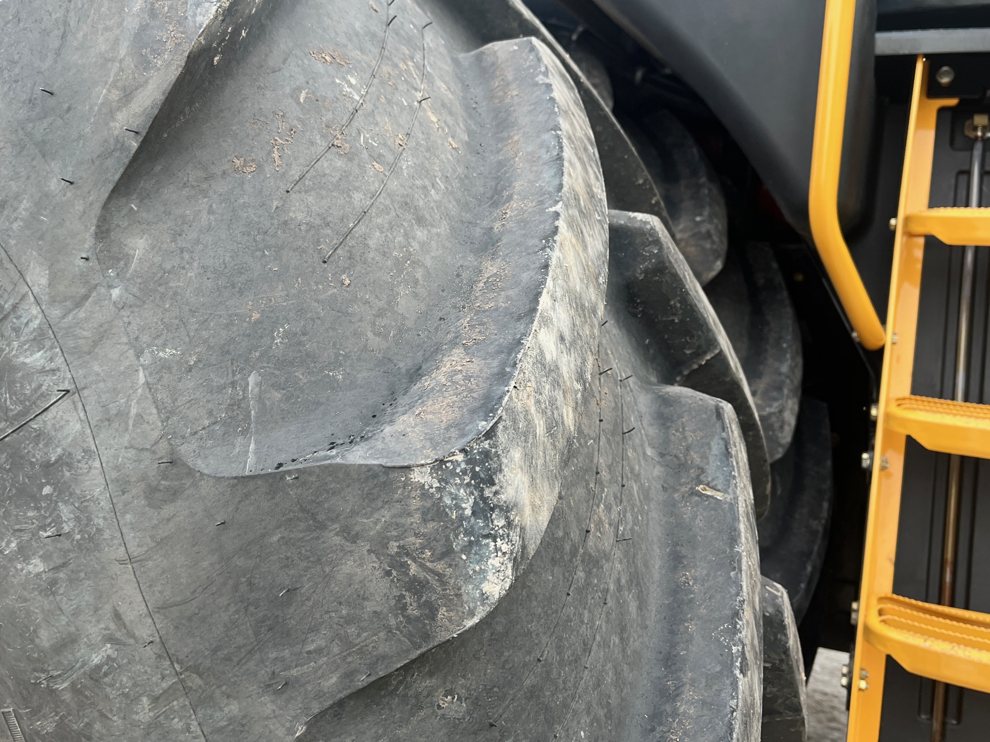 2024 Versatile 405 Tractor