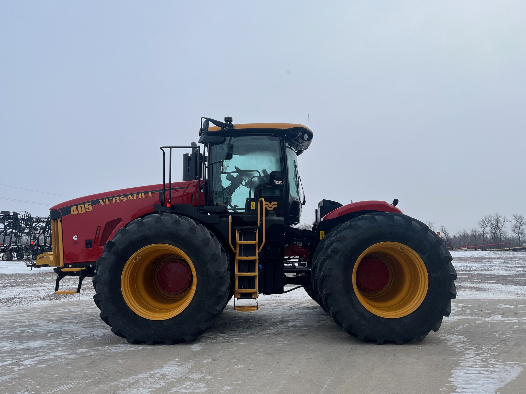 2024 Versatile 405 Tractor