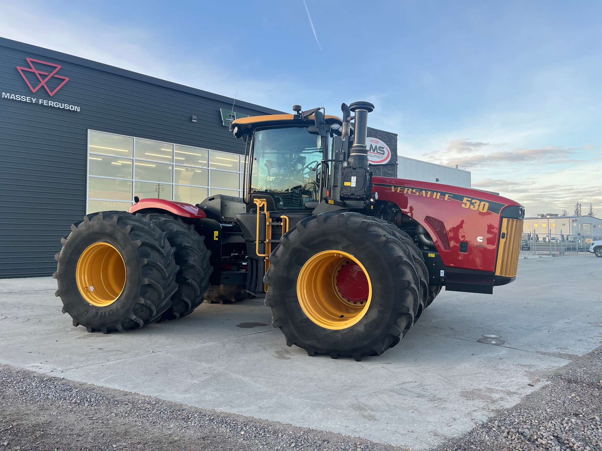 2023 Versatile 530 Tractor