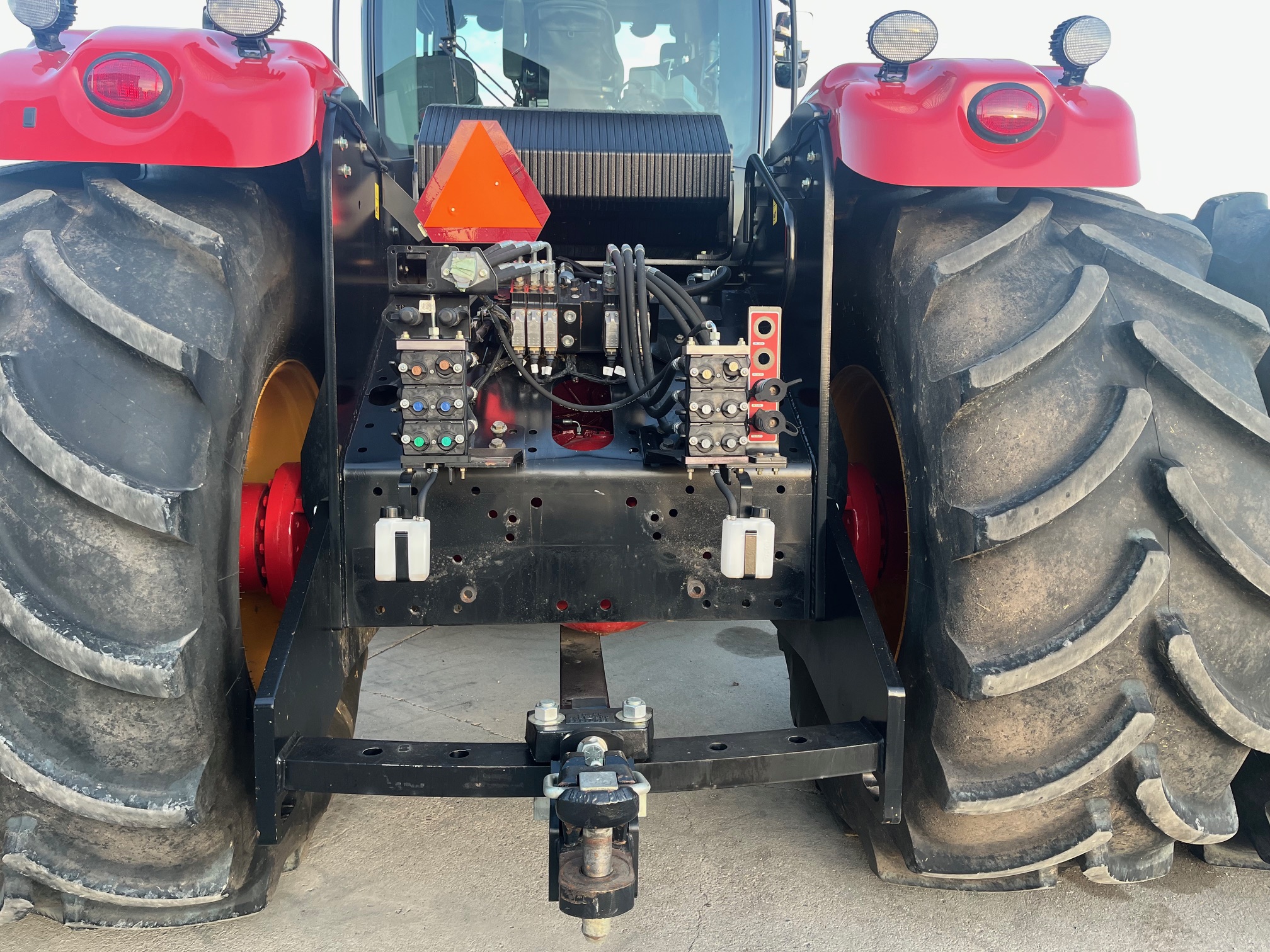 2023 Versatile 530 Tractor