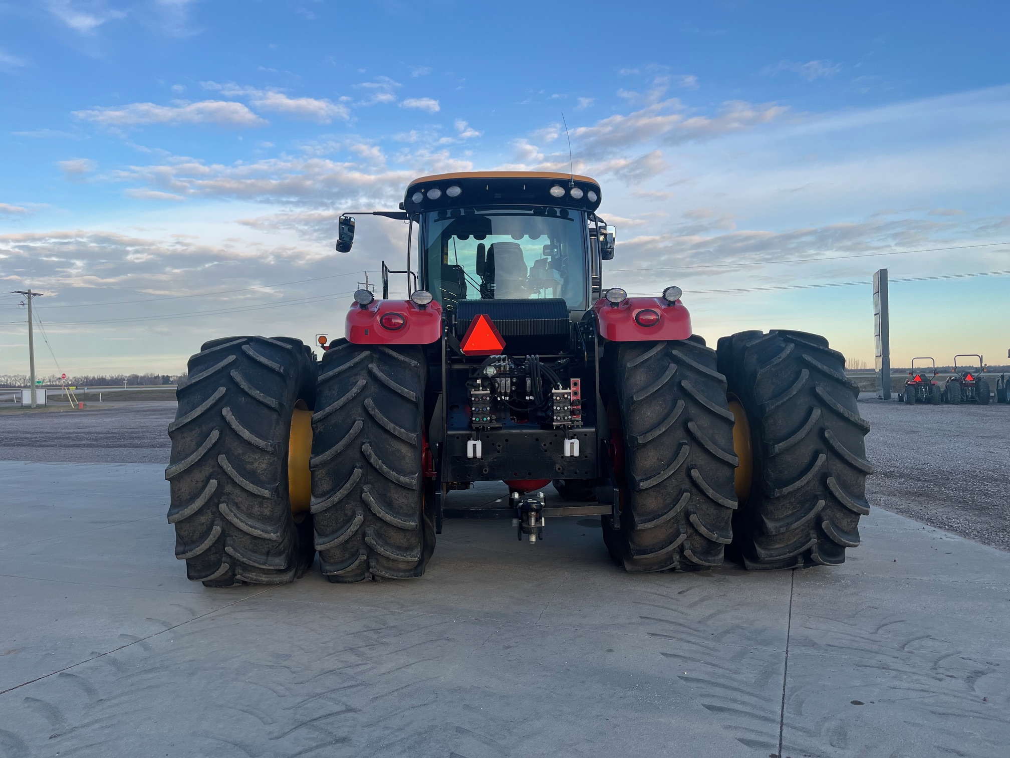 2023 Versatile 530 Tractor