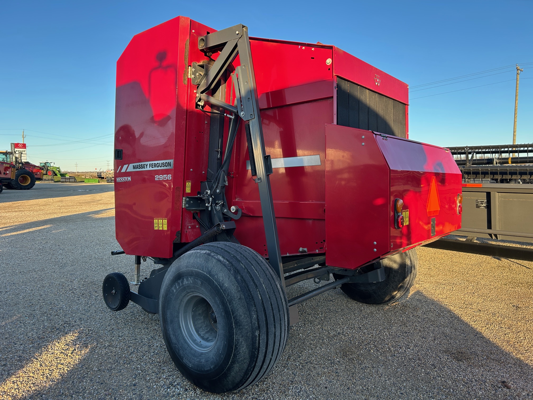 2018 Massey Ferguson 2956 Baler/Round