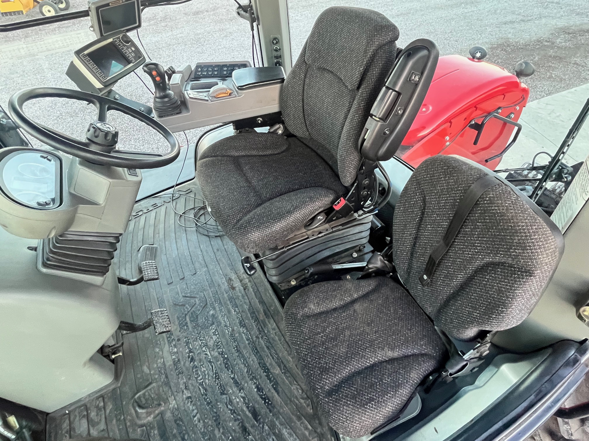 Versatile 500 Tractor