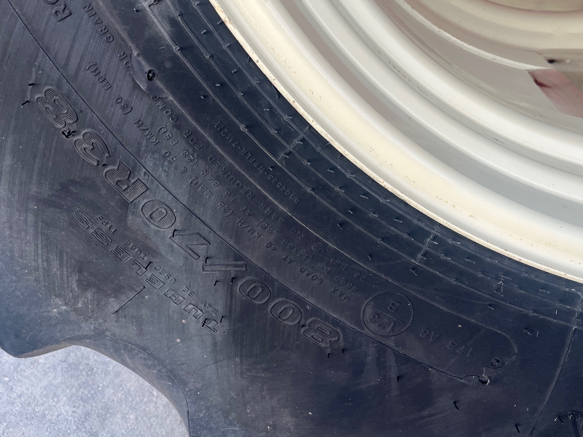 Versatile 500 Tractor