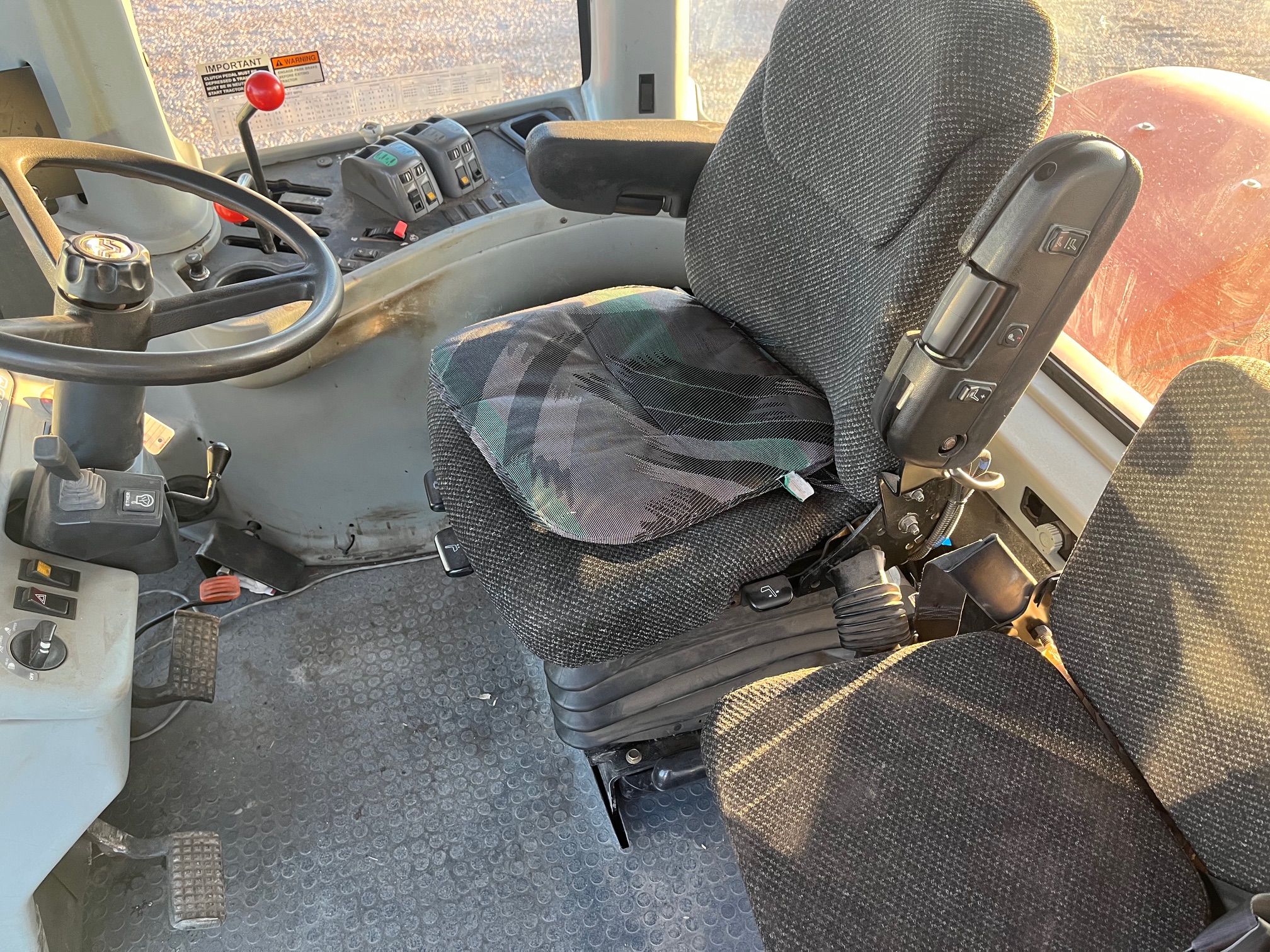 2009 Versatile 435 Tractor