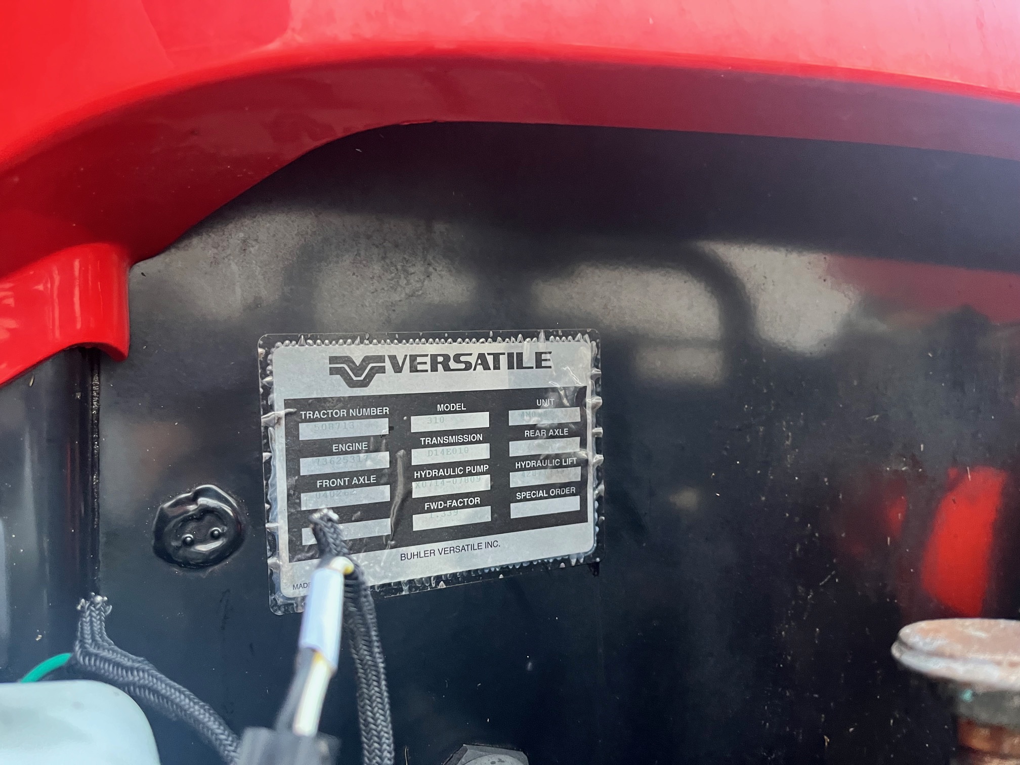 2016 Versatile 310 Tractor