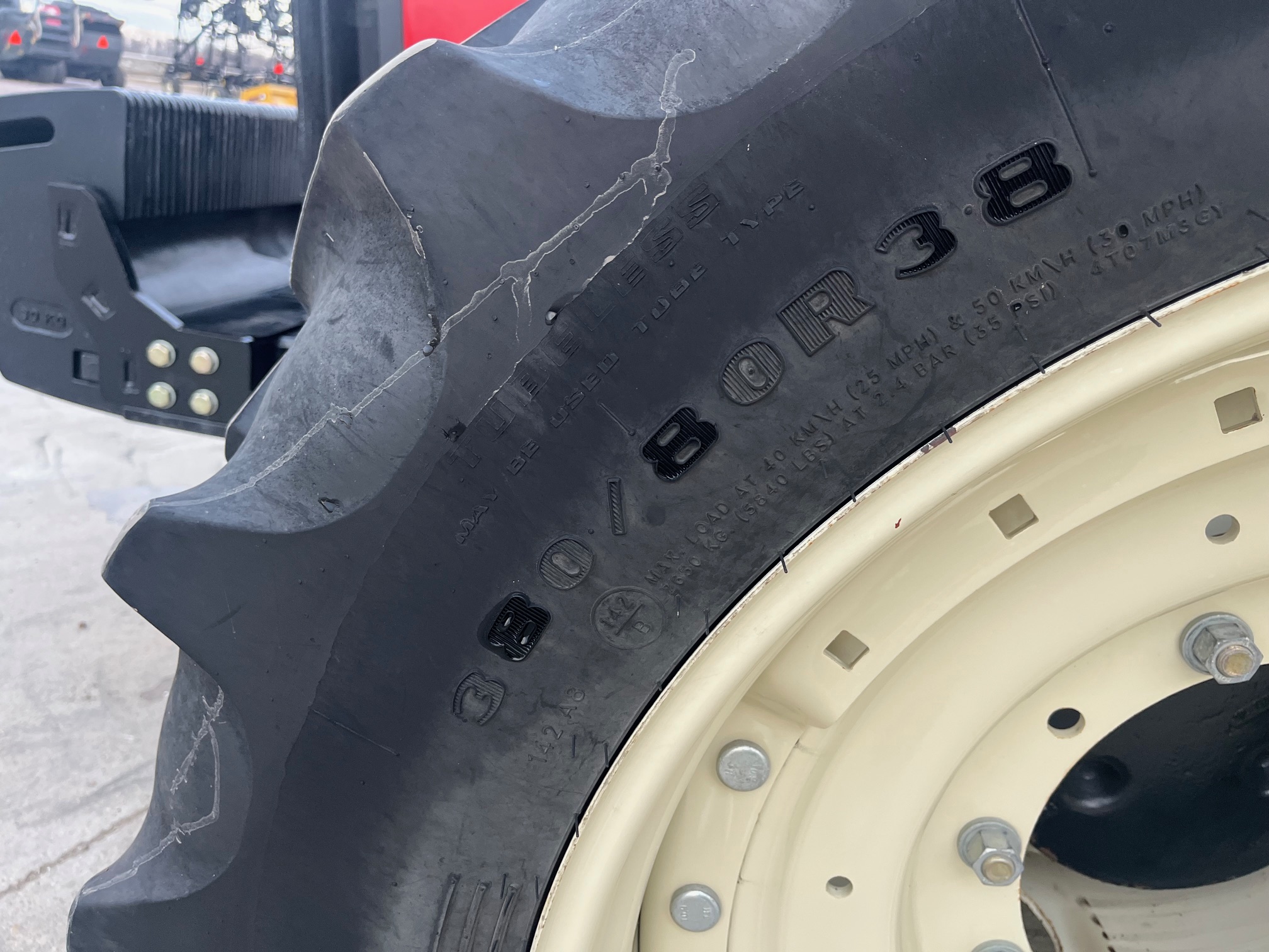 2016 Versatile 310 Tractor