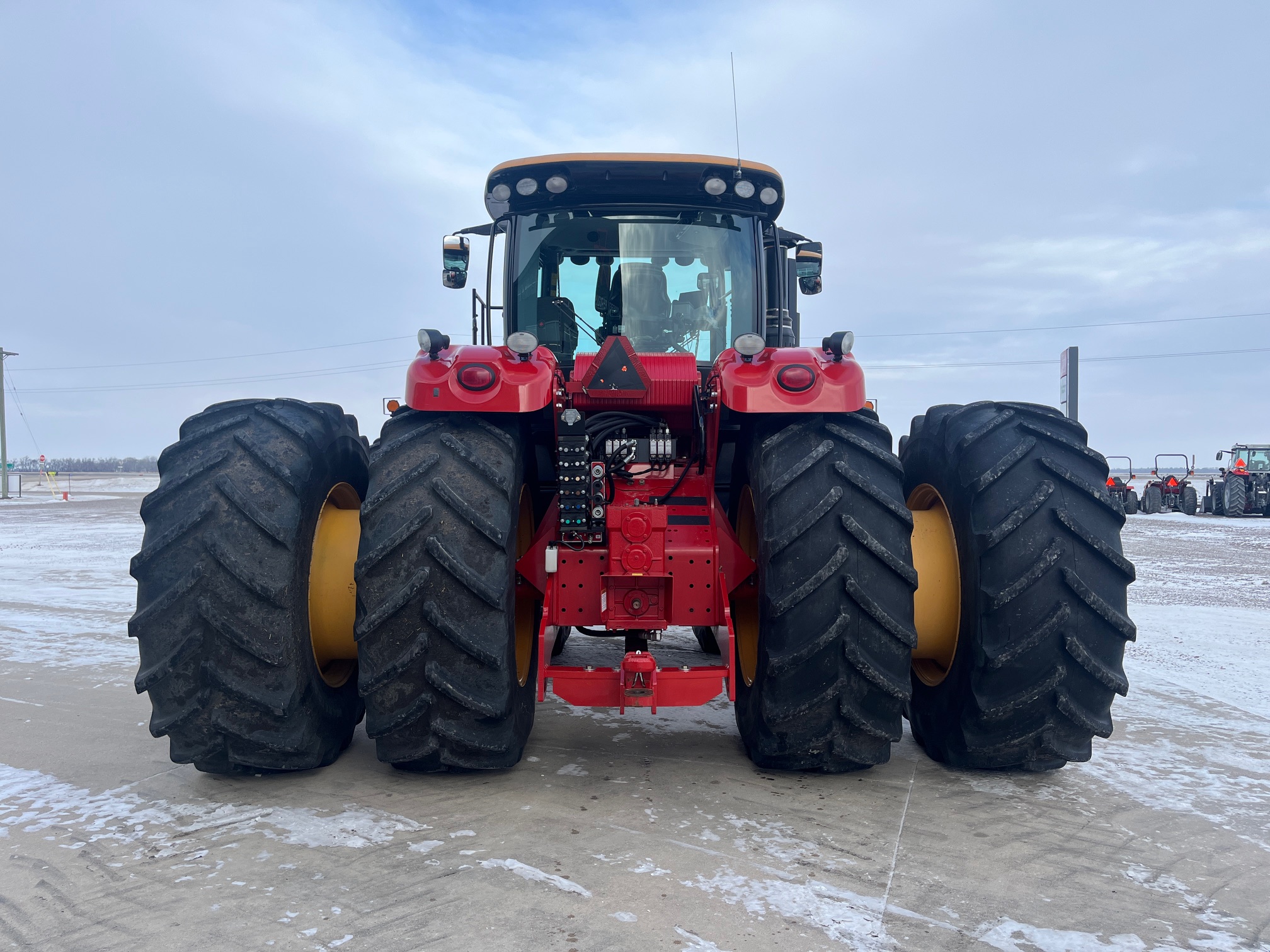 2011 Versatile 405 Tractor