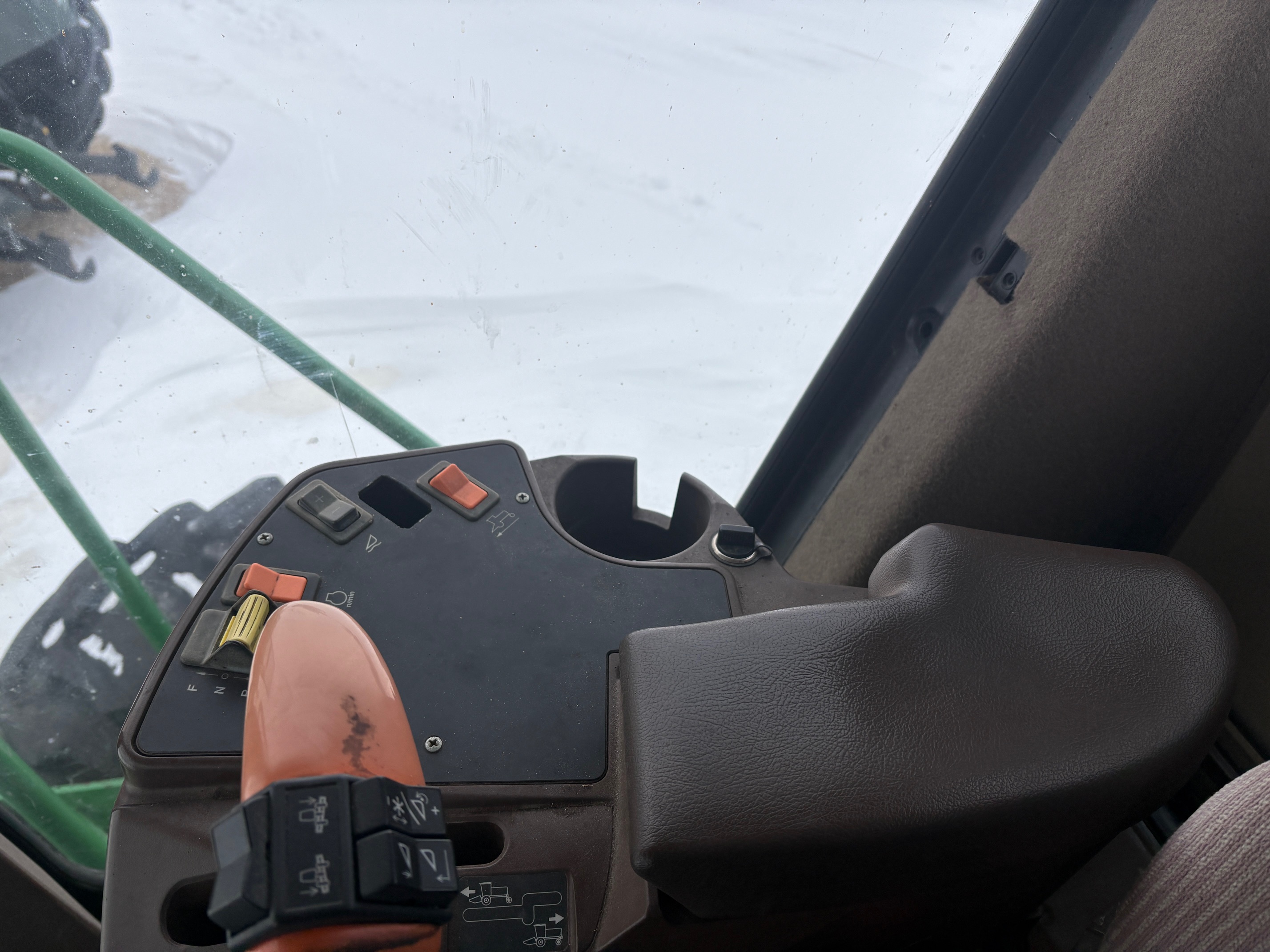 2005 John Deere 4995 Windrower