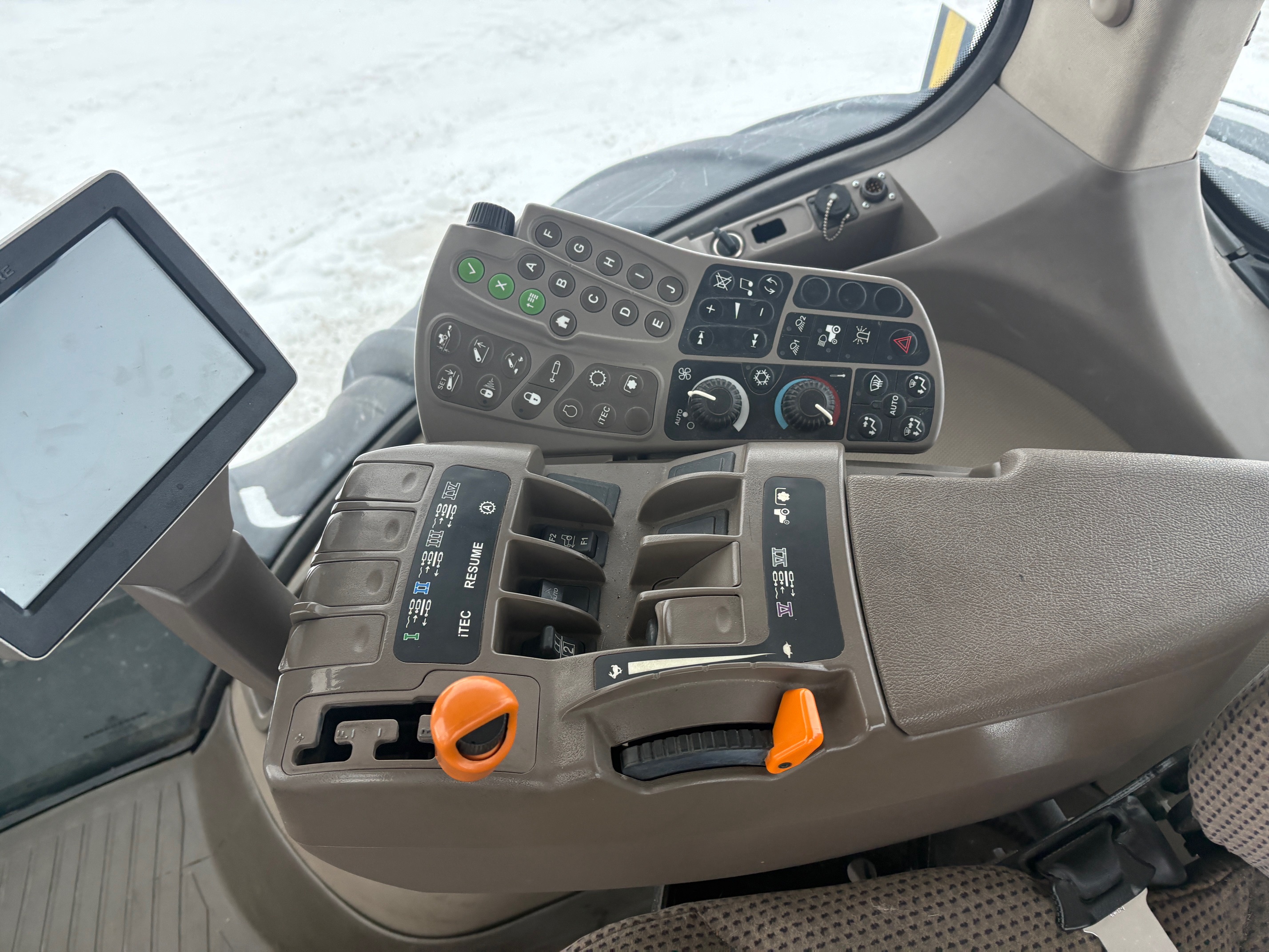 2012 John Deere 9560RT Tractor