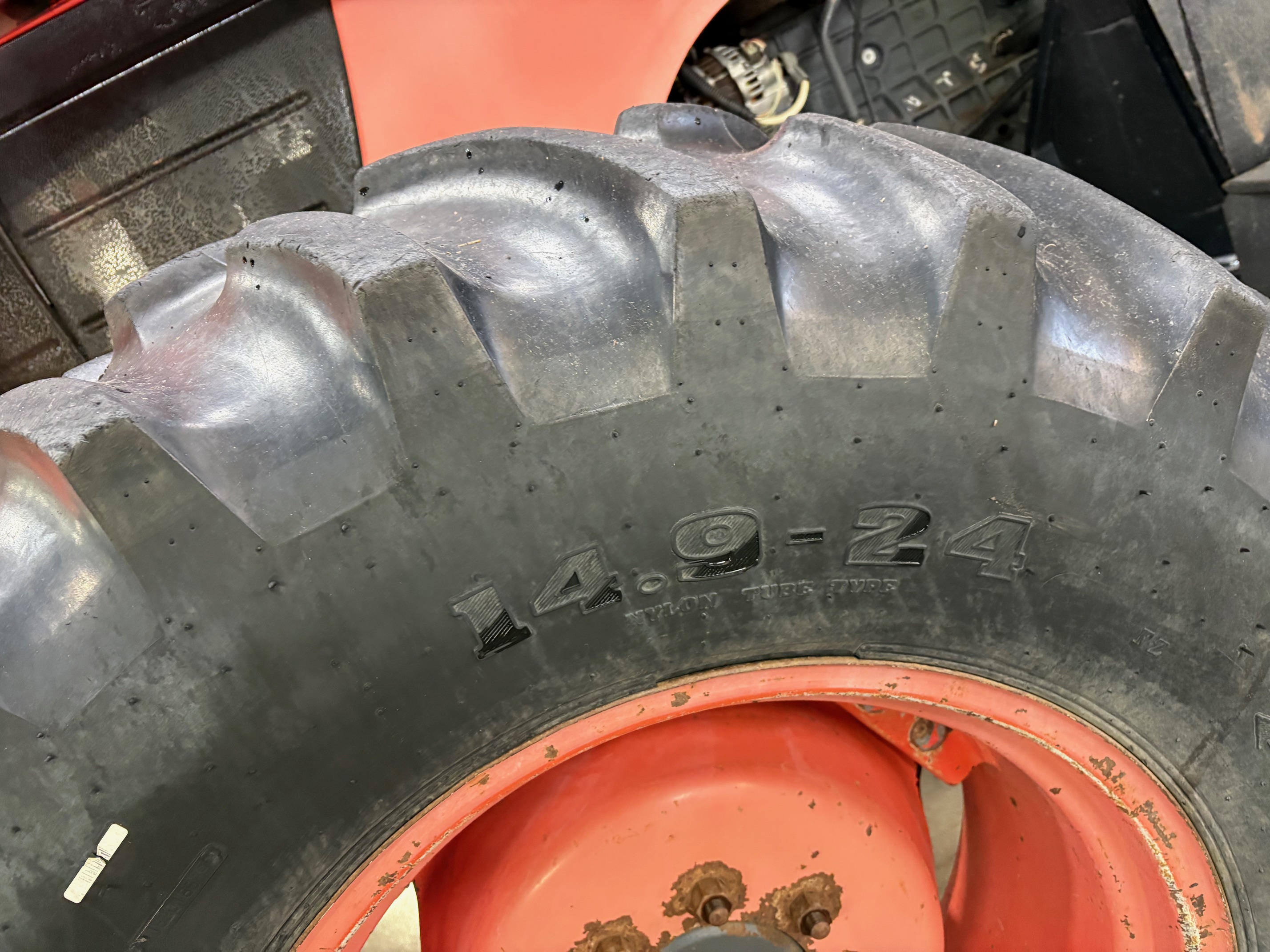 2008 Kubota M125 Tractor