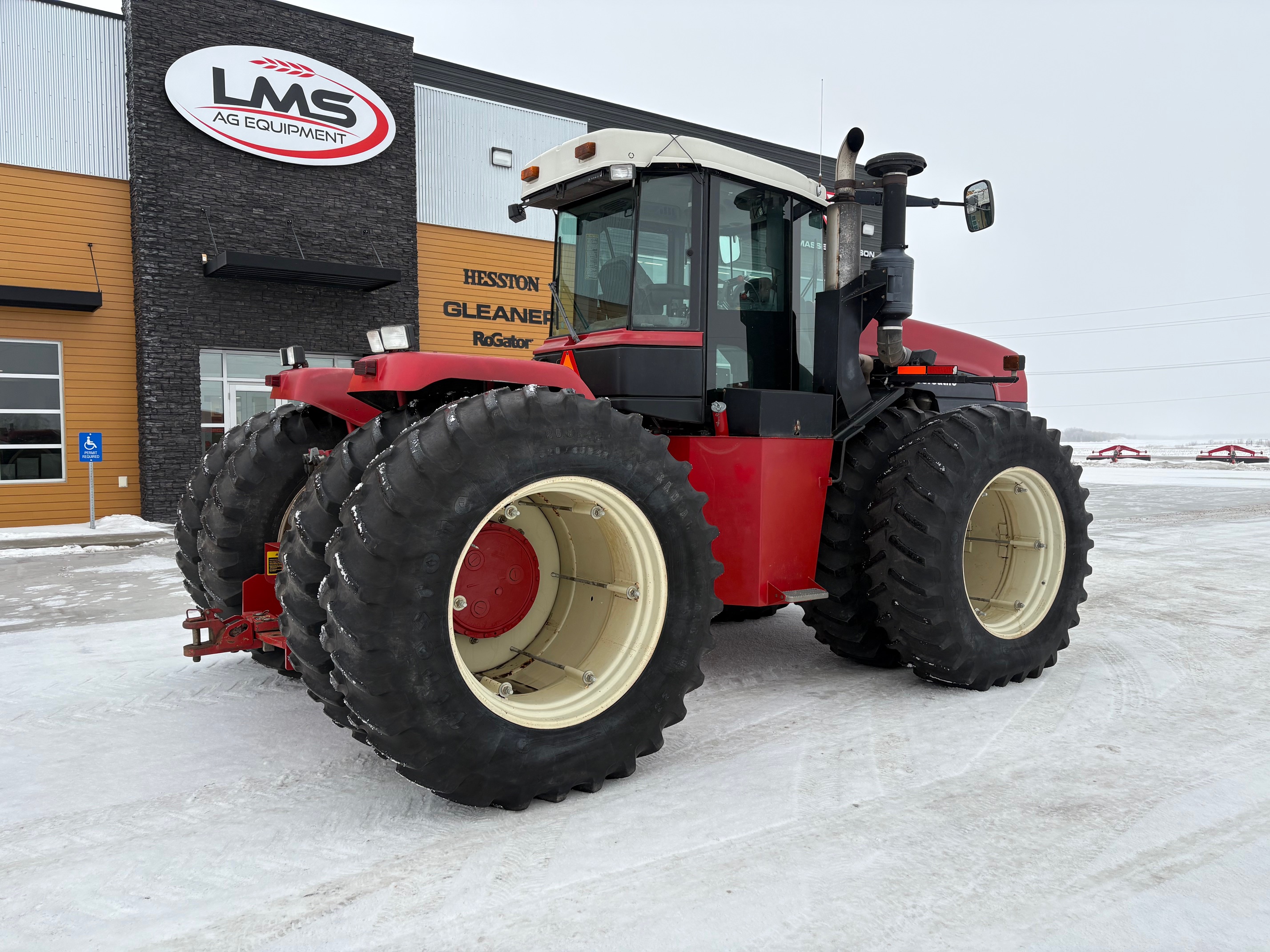 2003 Versatile 2290 Tractor