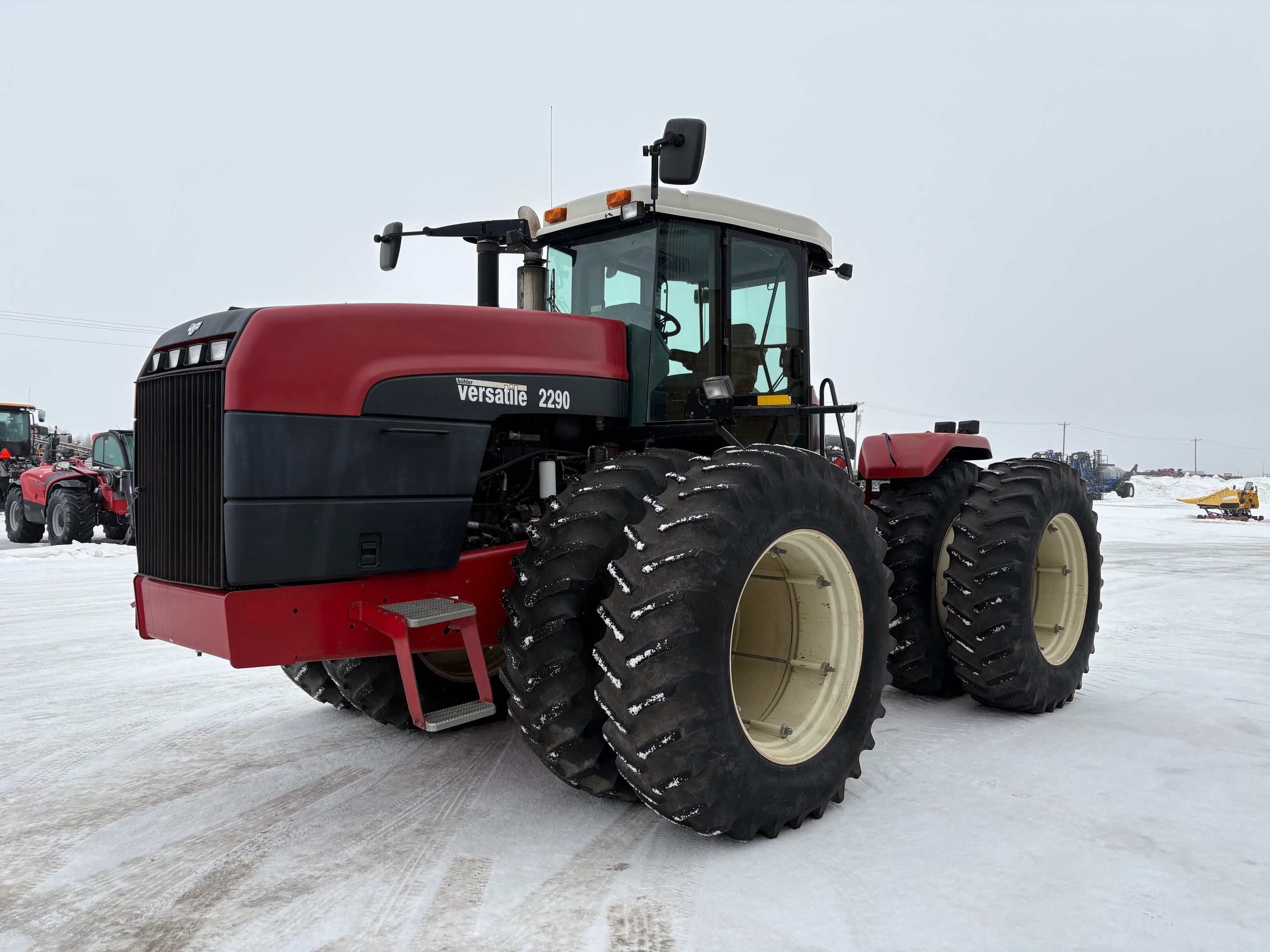 2003 Versatile 2290 Tractor