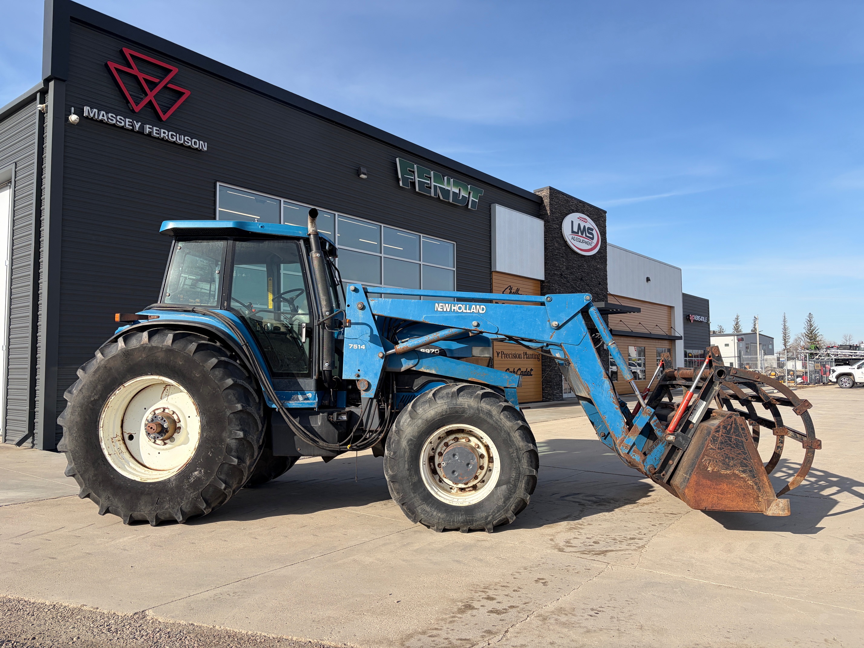 1995 New Holland 8970 Tractor