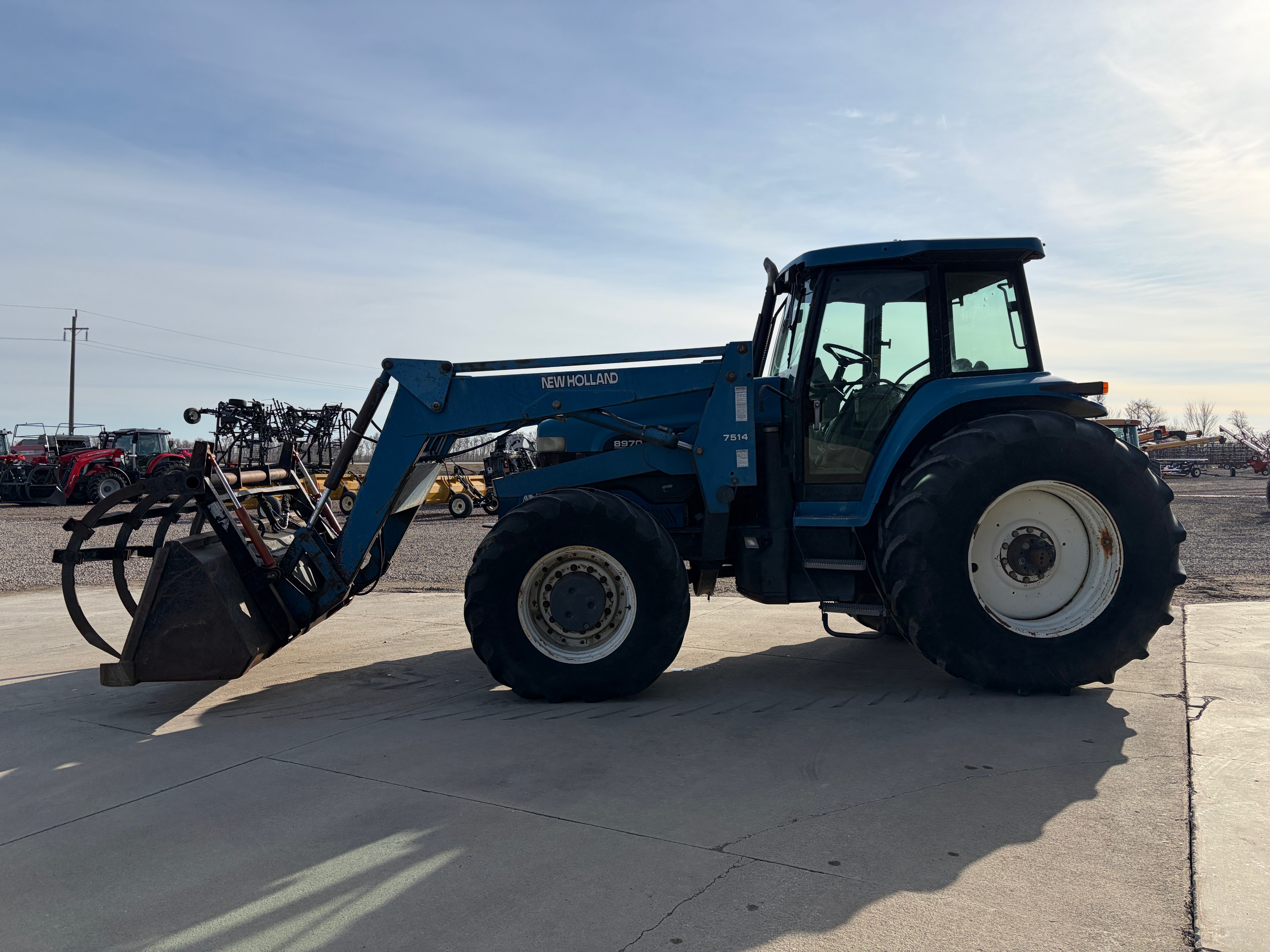 1995 New Holland 8970 Tractor