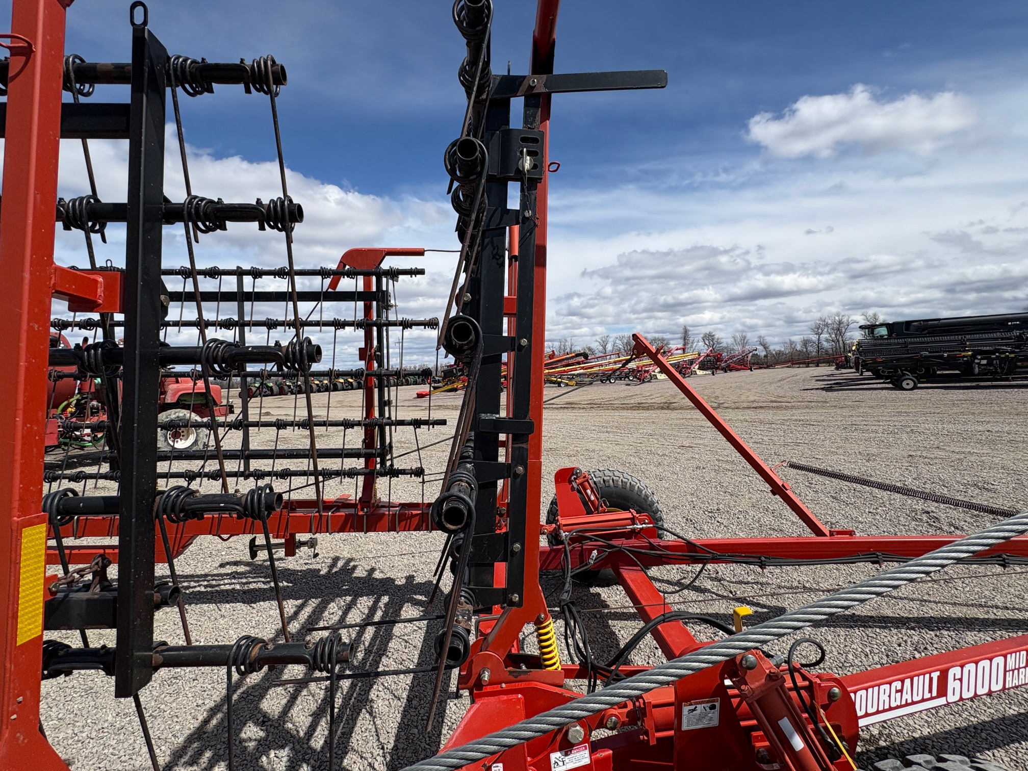 2009 Bourgault 6000 Harrow