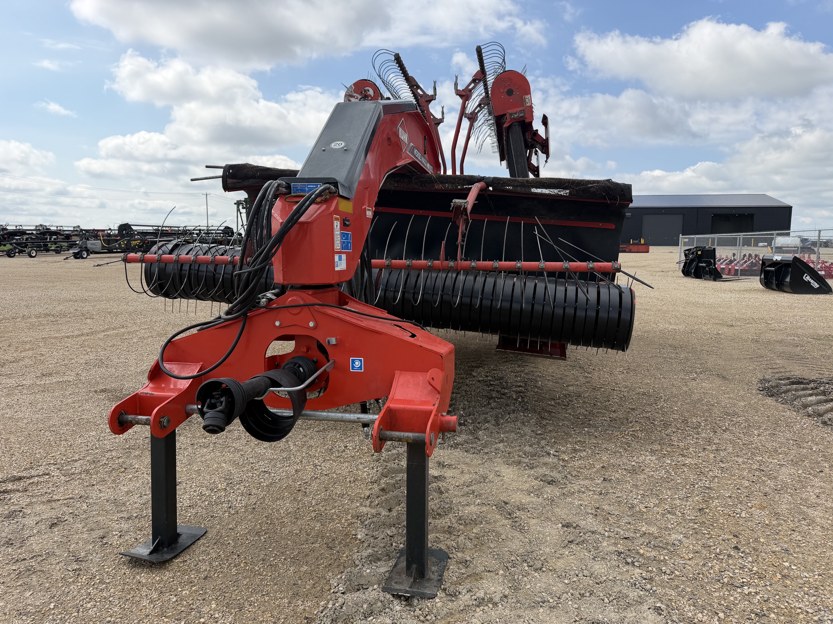 2019 Kuhn MERGE MAXX 1100 Hay Merger