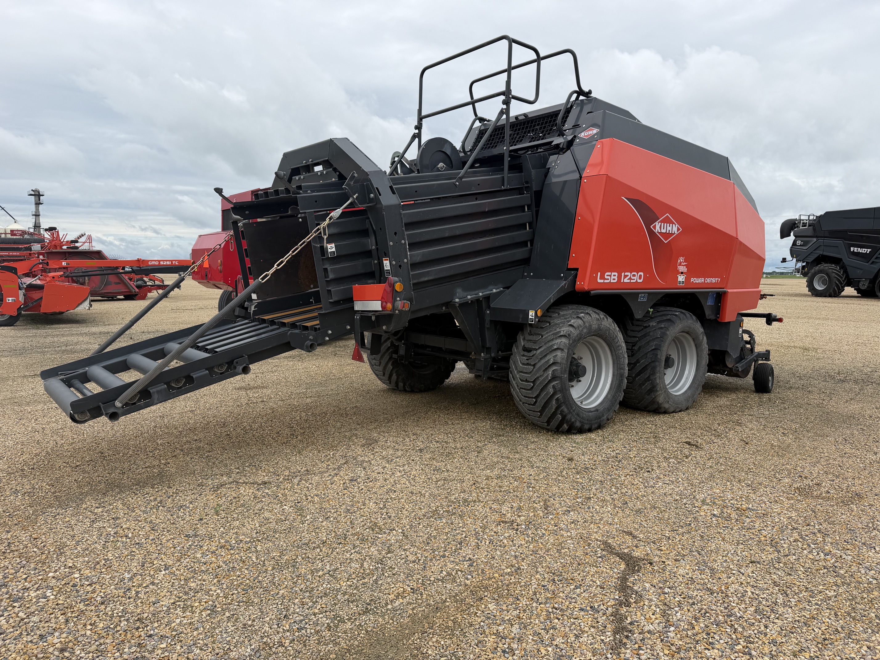 2014 Kuhn LSB 1290 Baler/Big Square