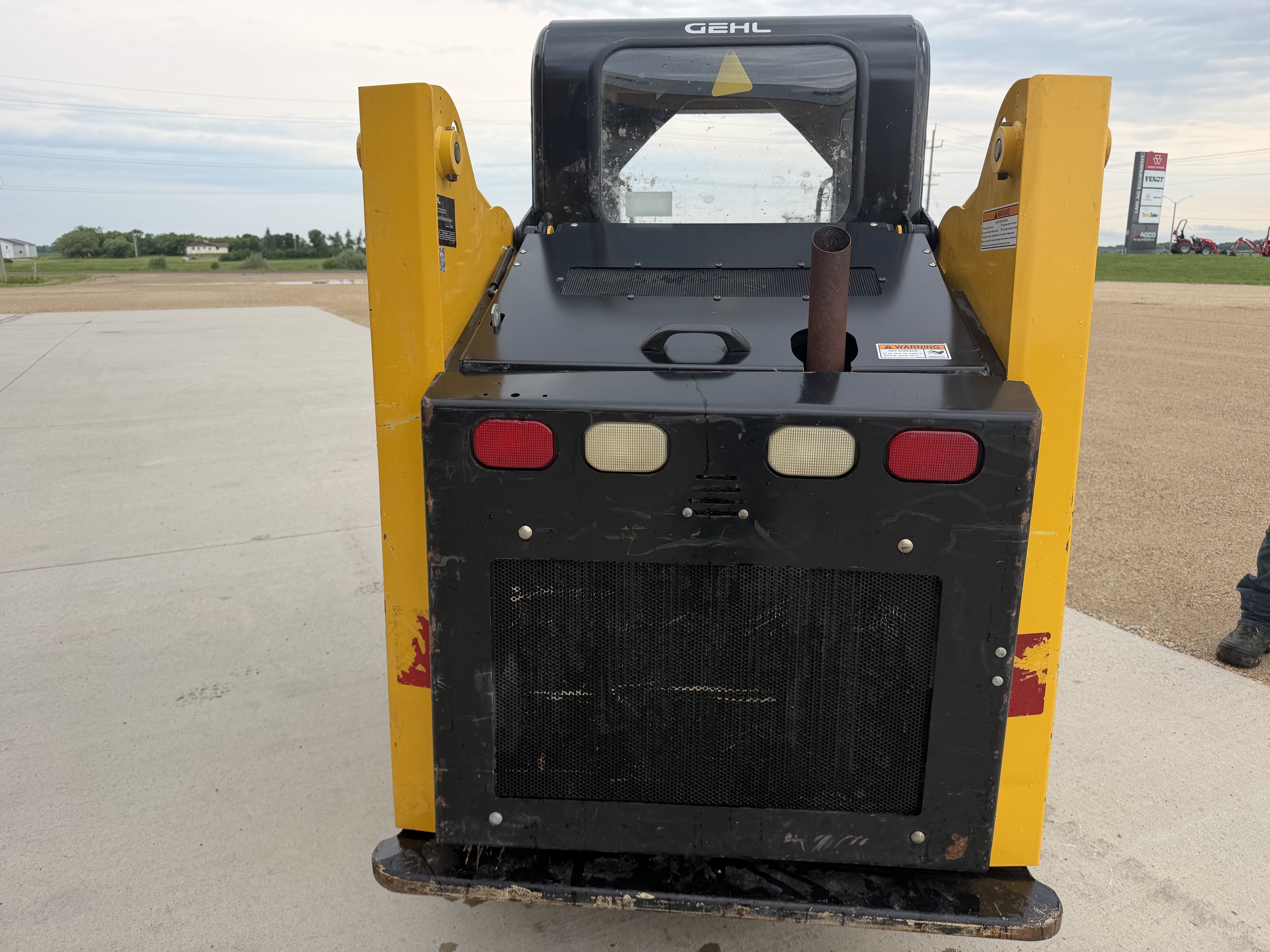 2024 Gehl RT105 Skid Steer/Excavator