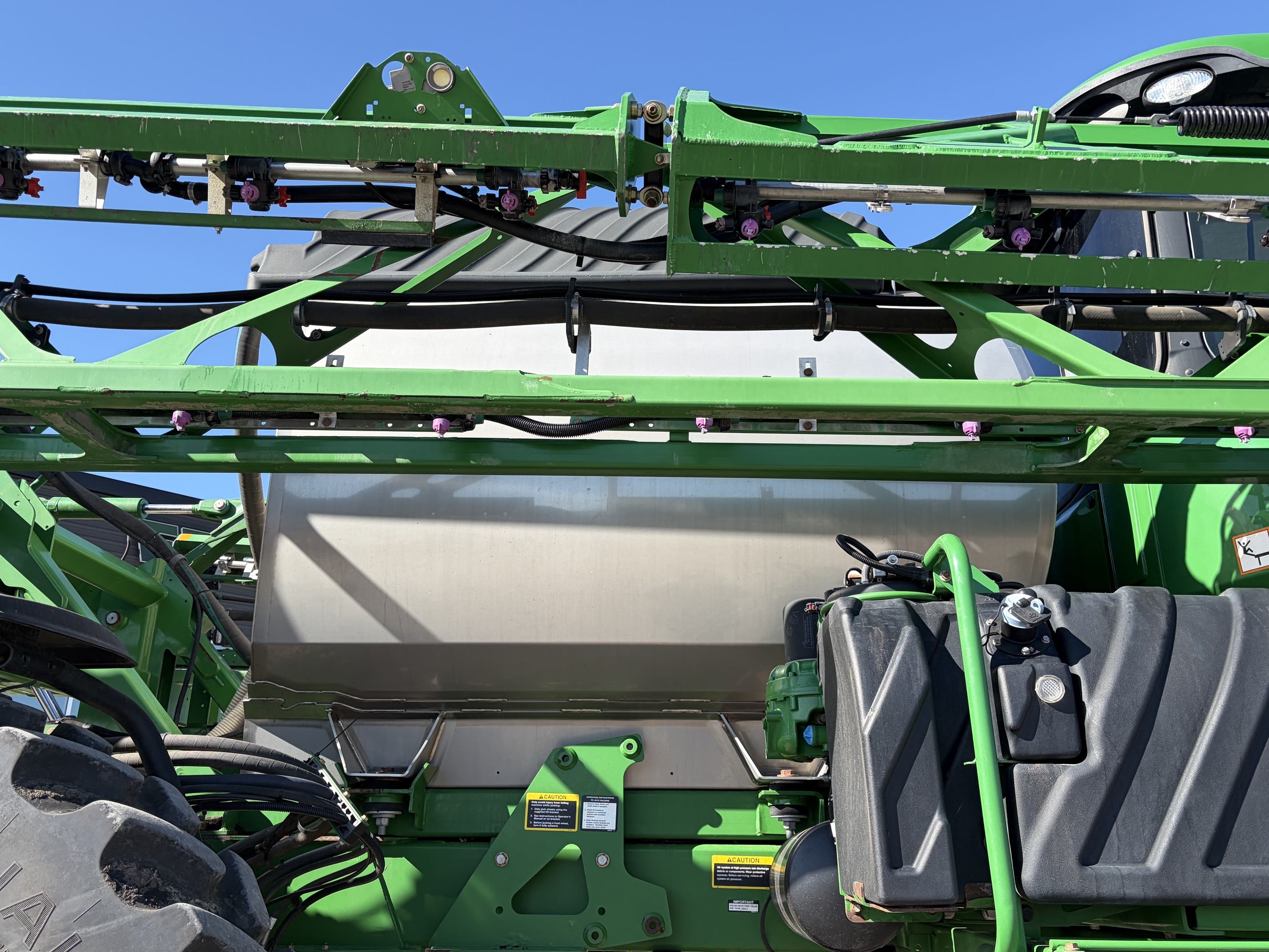 2015 John Deere R4045 Sprayer/High Clearance