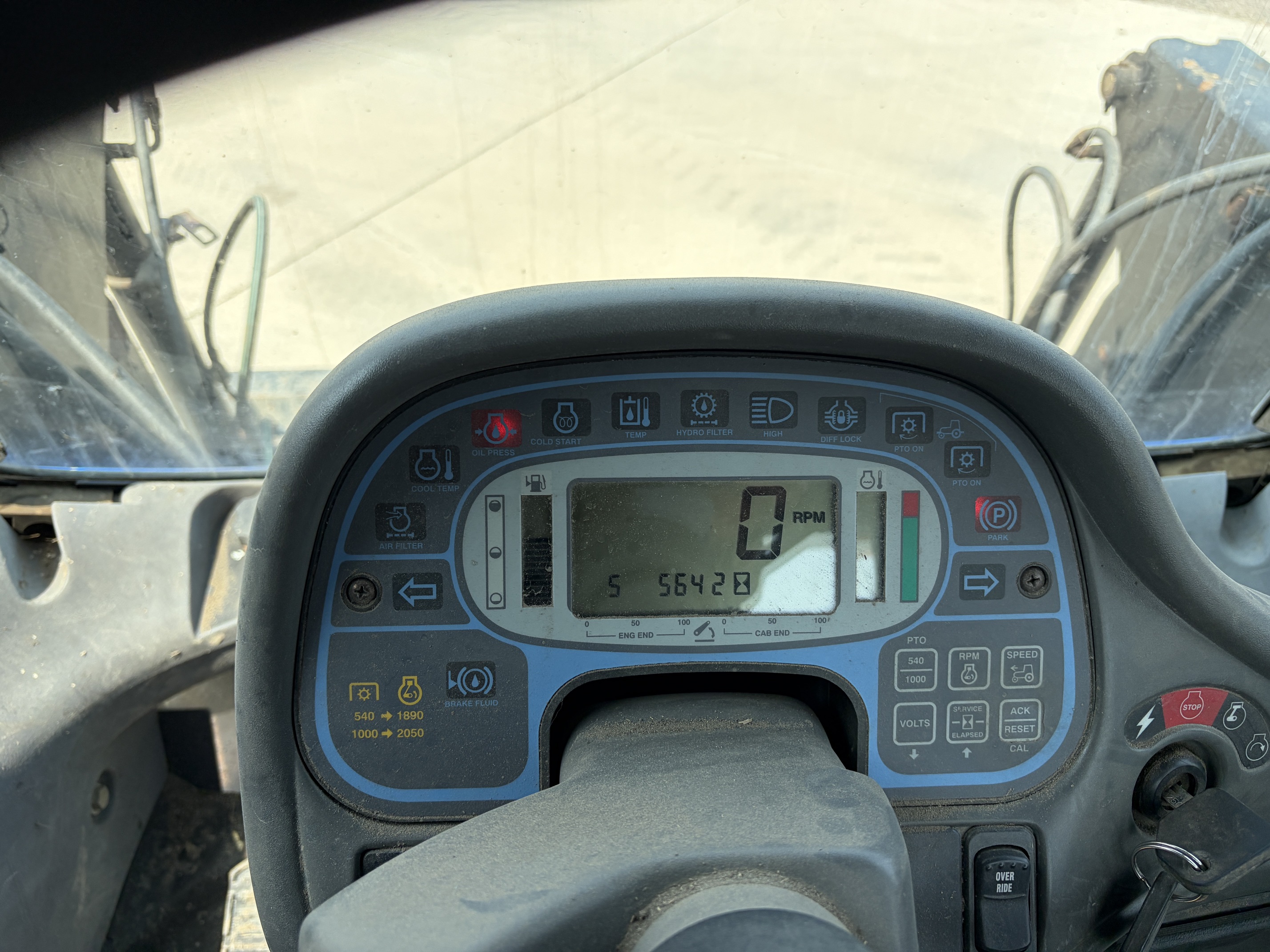 2014 New Holland TV6070 Tractor