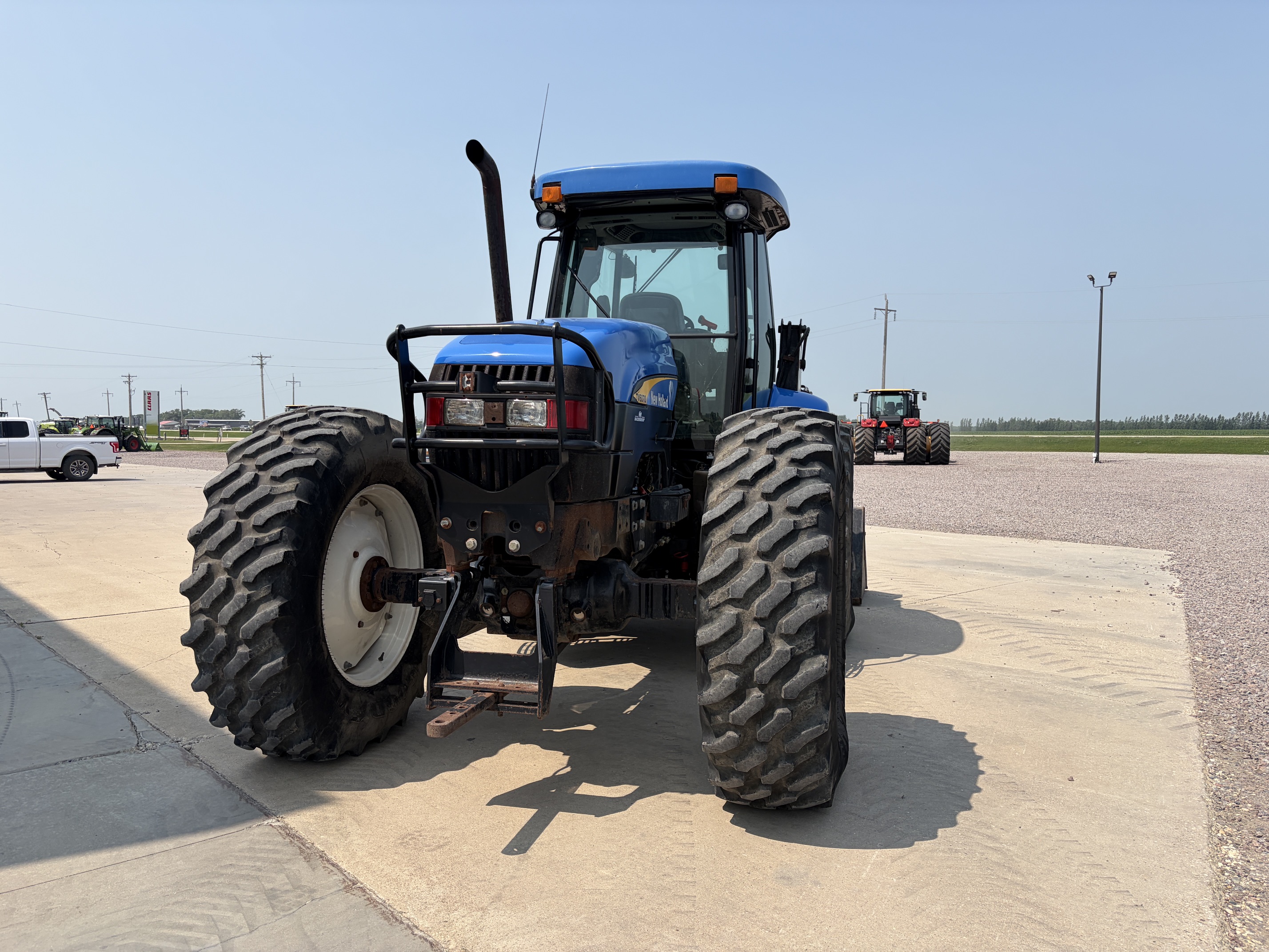 2014 New Holland TV6070 Tractor