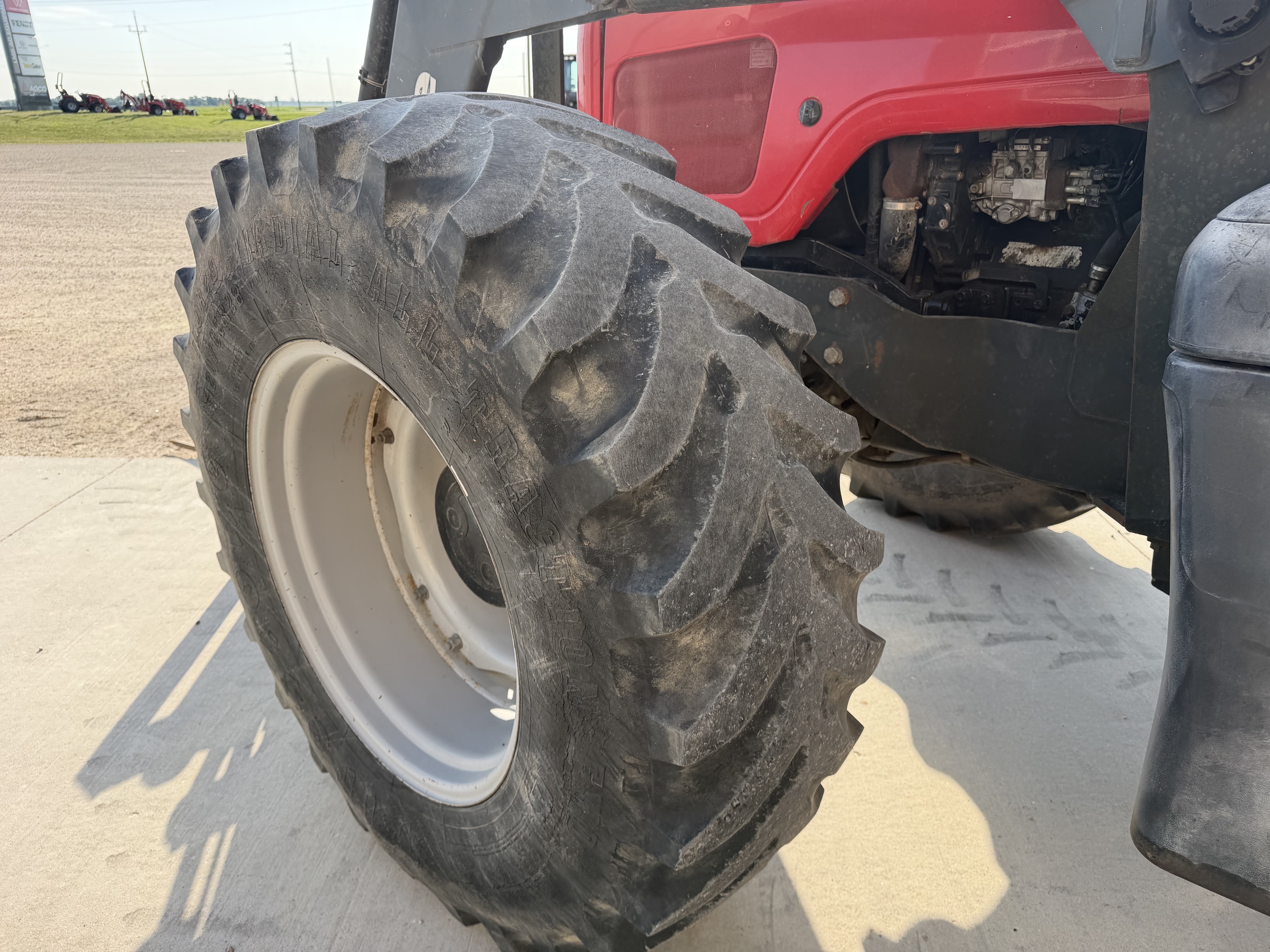 2005 Massey Ferguson 6480 Tractor