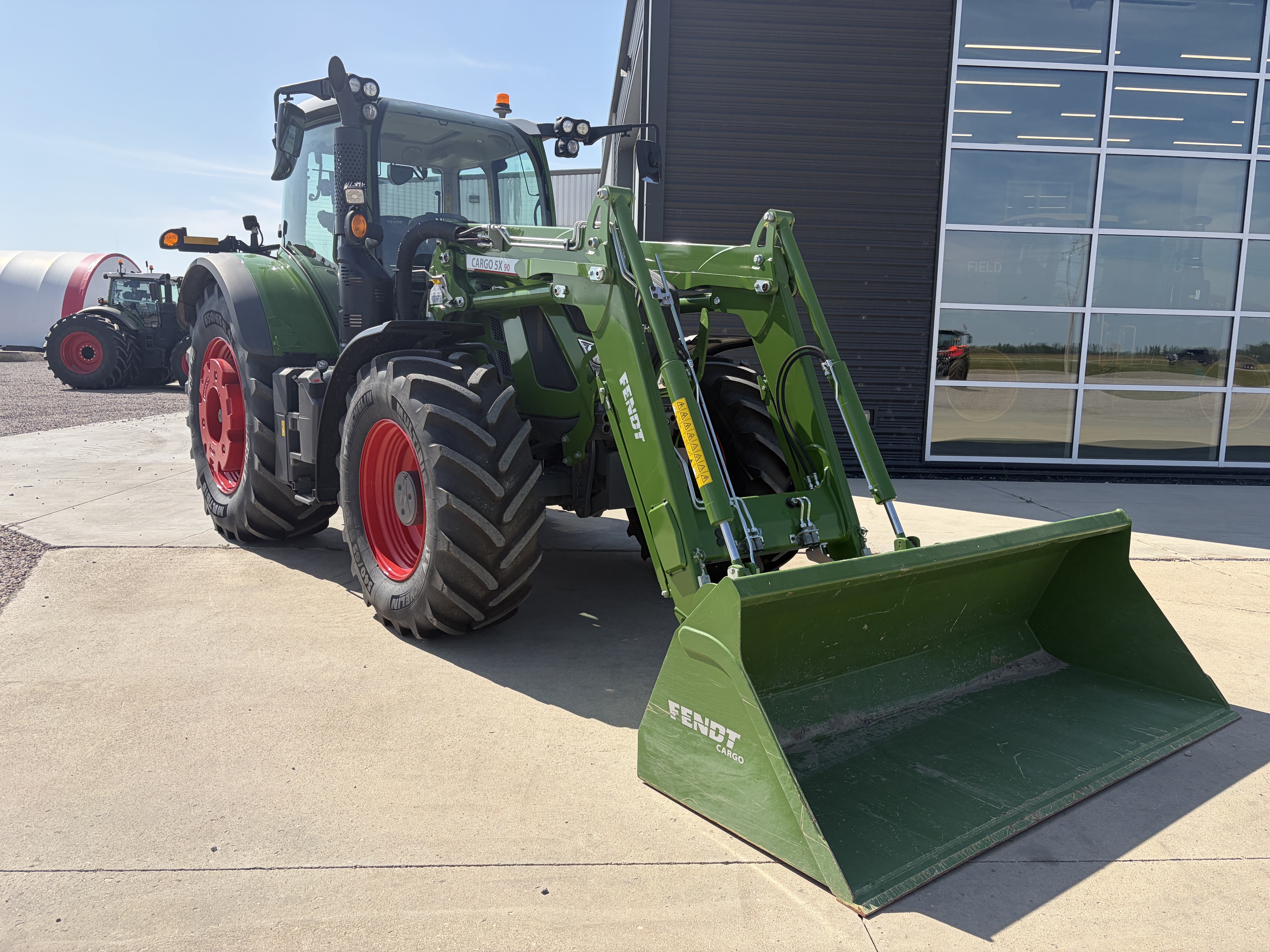 2025 Fendt 718 Gen6 Tractor