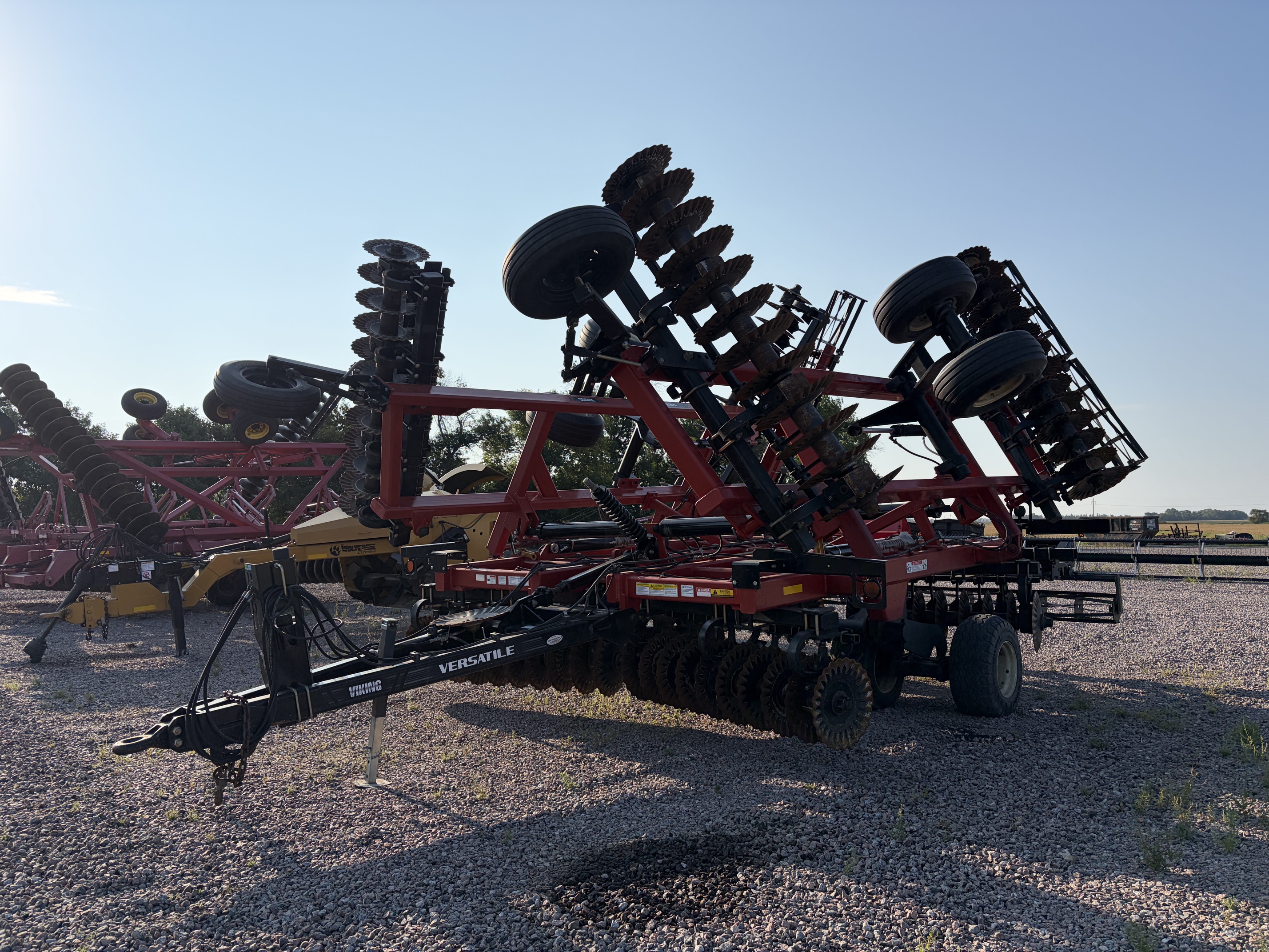 2016 Versatile Viking VT320 Vertical Tillage