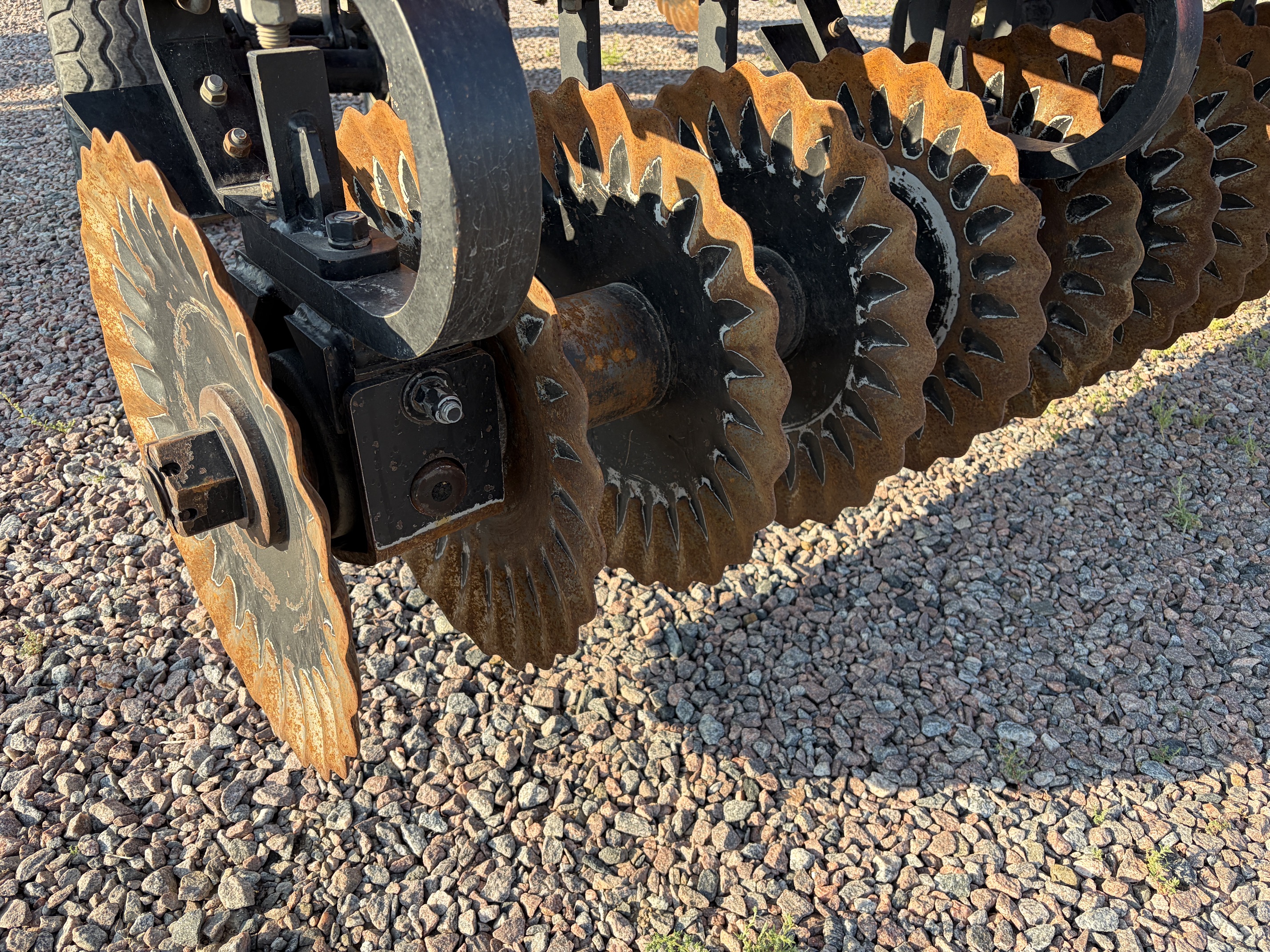2016 Versatile Viking VT320 Vertical Tillage