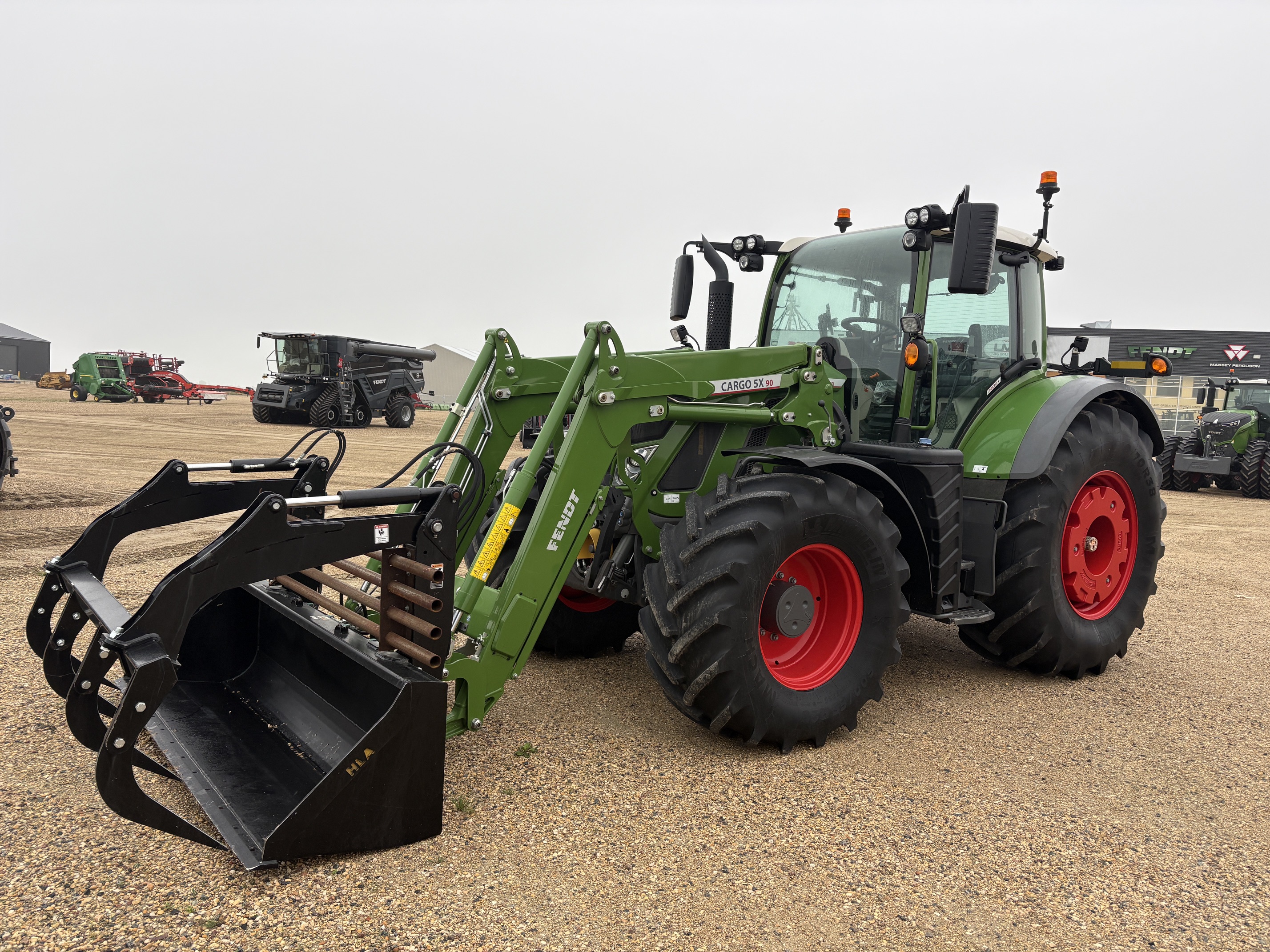 2023 Fendt 724 Gen6 Tractor