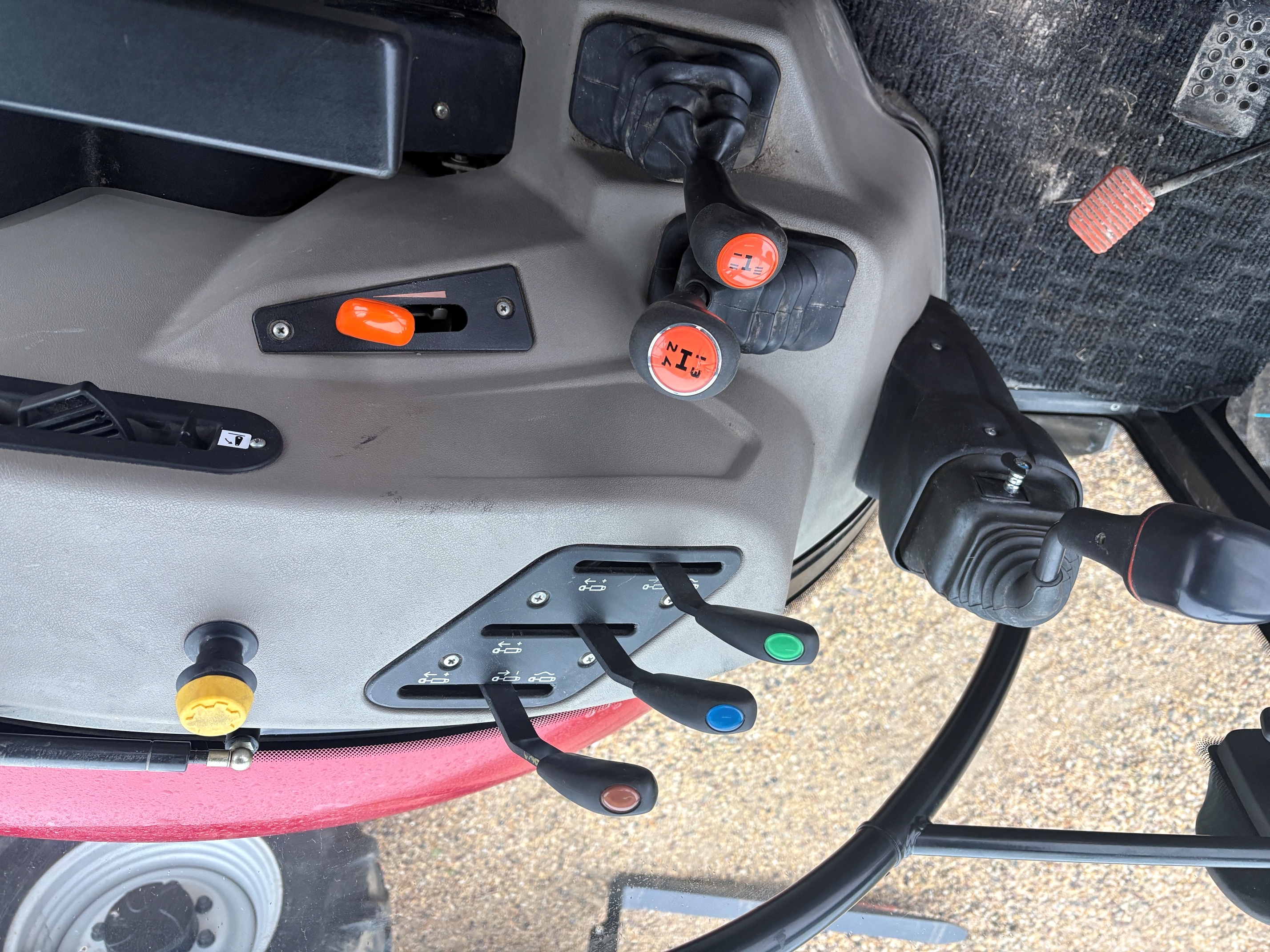 2020 Case IH Farmall 105A Tractor