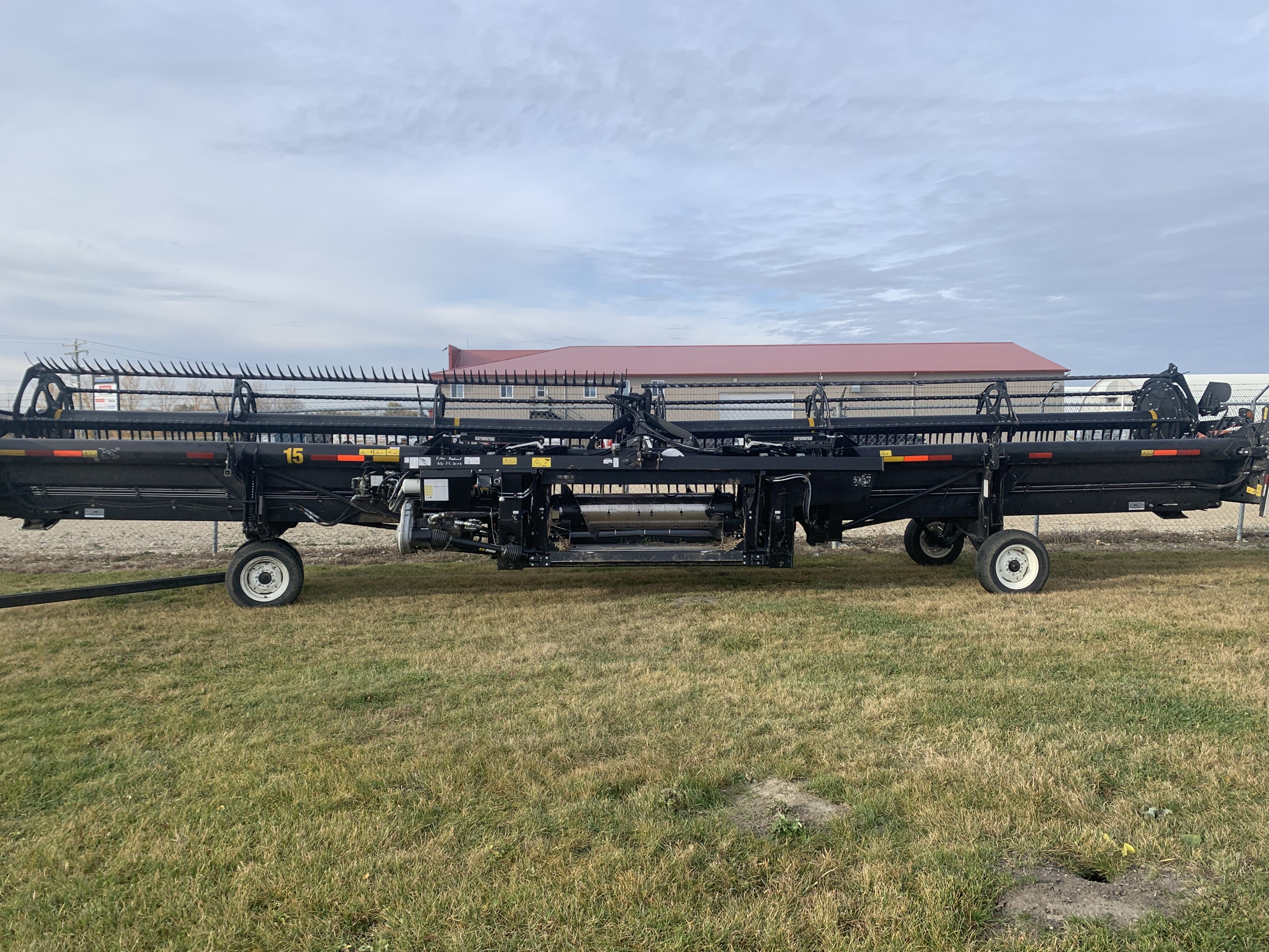 2021 MacDon FD140 Header Draper Flex