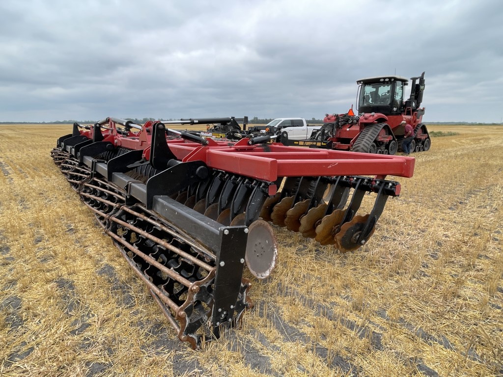 2018 Versatile HS400 Disk High Speed