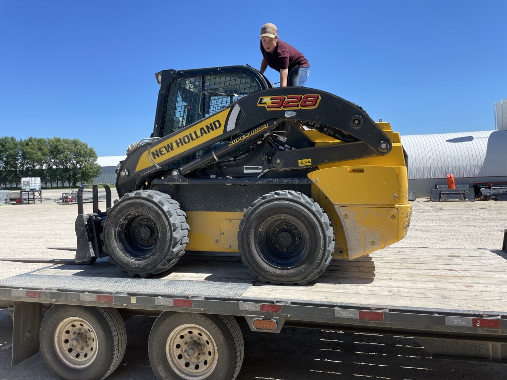 2021 New Holland L328 Skid Steer Loader