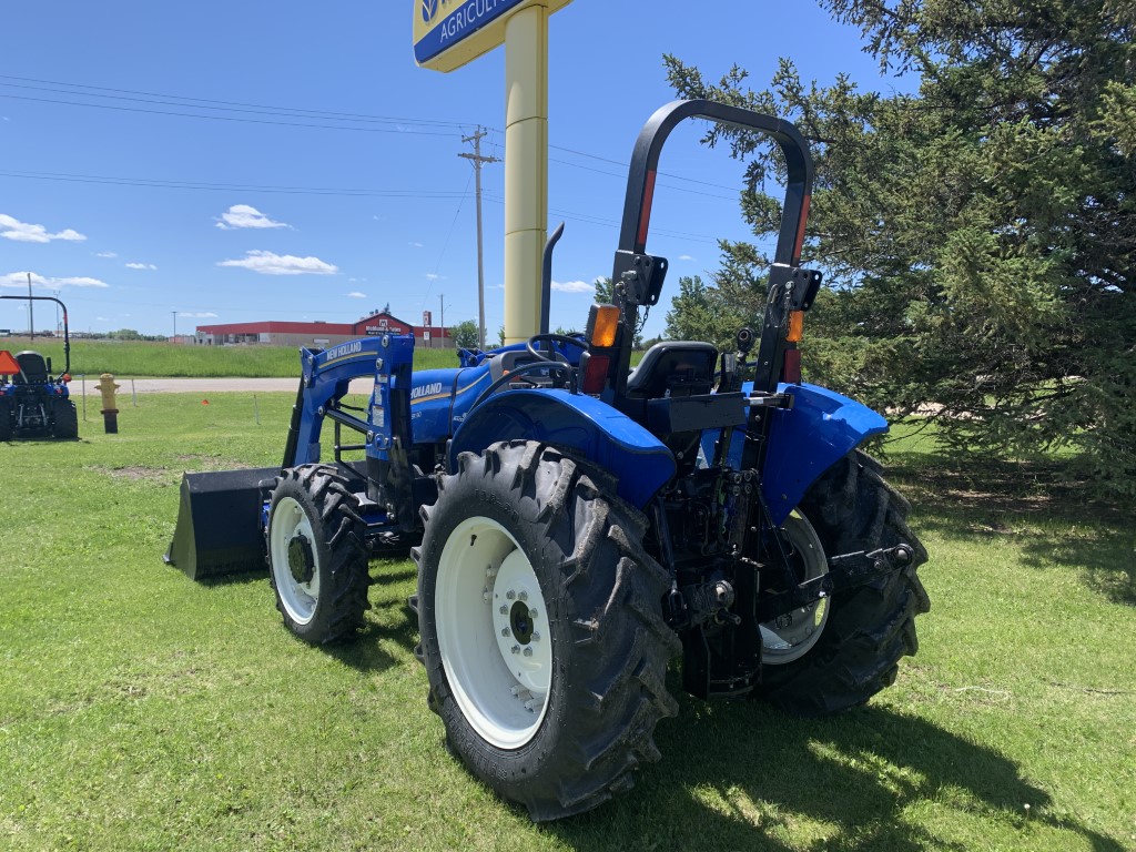 2017 New Holland WRKMSTR 50 Tractor