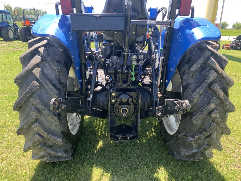 2017 New Holland WRKMSTR 50 Tractor