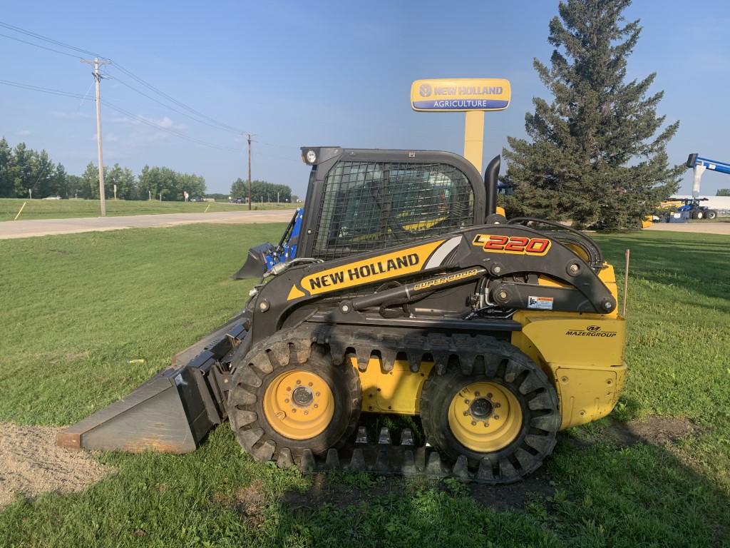 2020 New Holland L220 Skid Steer Loader