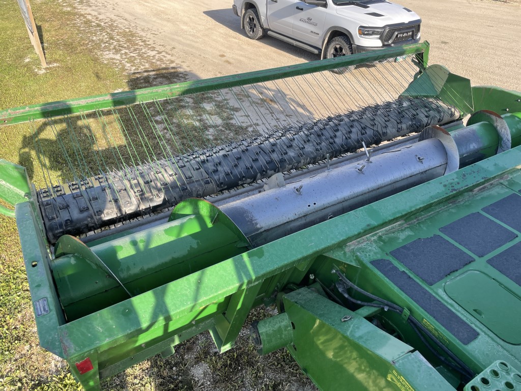 1990 John Deere 9500 Combine