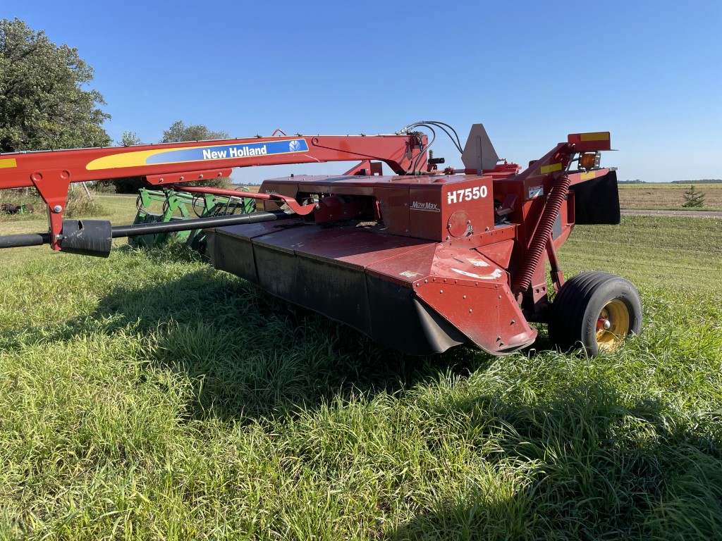 2012 New Holland H7550 Mower Conditioner/Disc