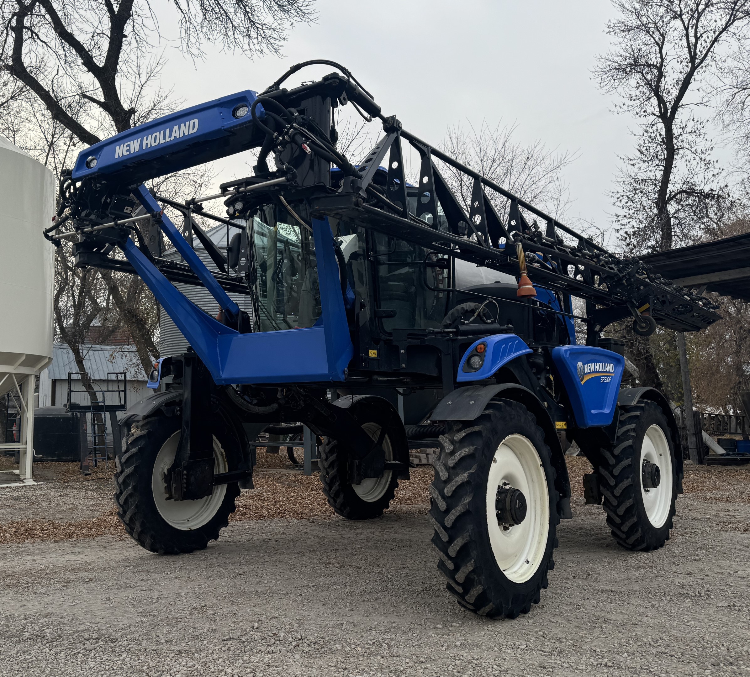 2020 New Holland SP.310F Sprayer/High Clearance