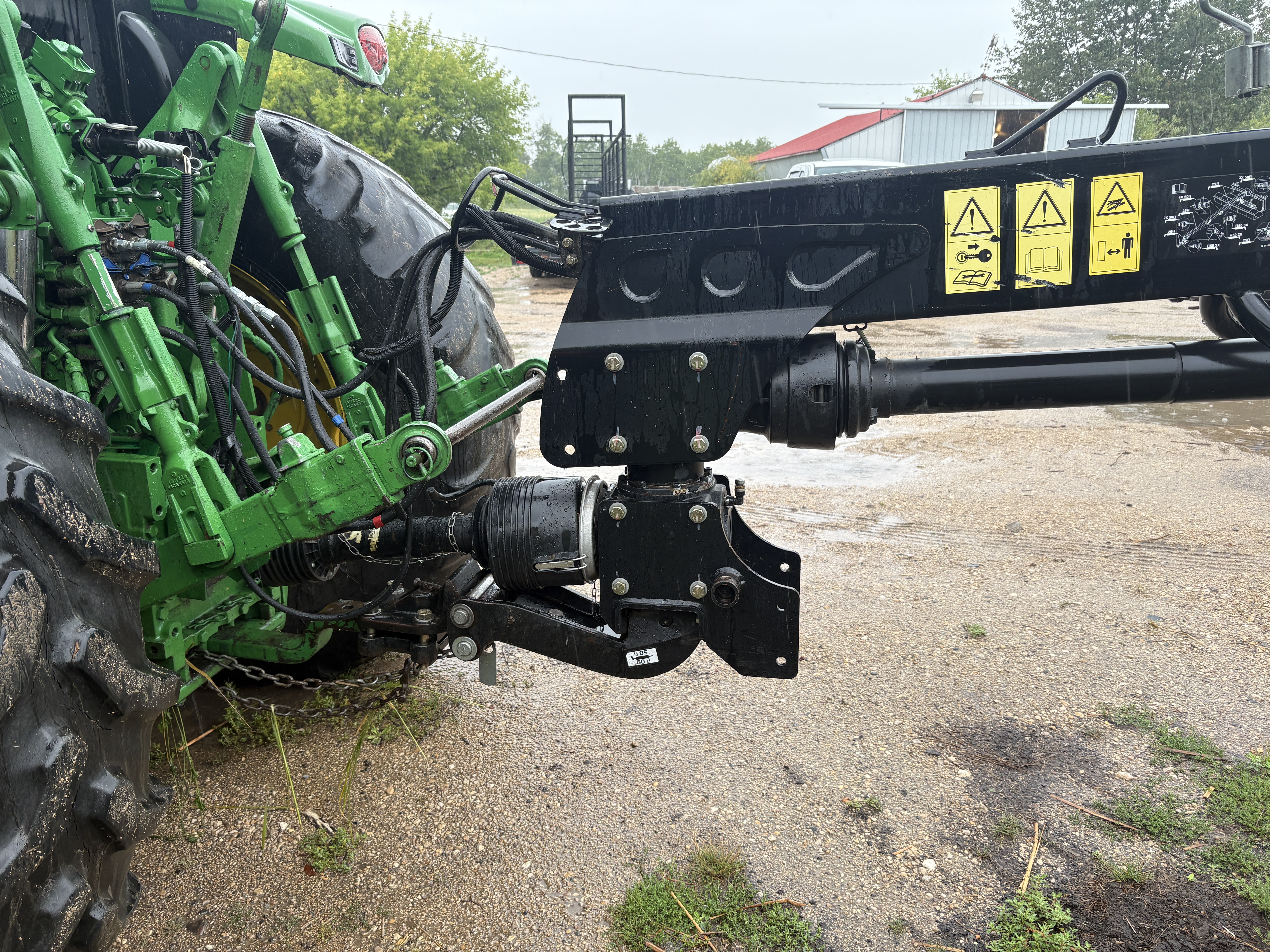 2017 MacDon R116 Mower Conditioner/Disc