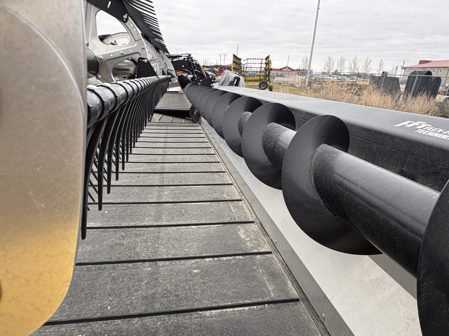 2023 MacDon FD240 Header Draper Flex