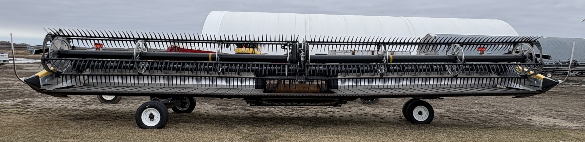 2023 MacDon FD240 Header Draper Flex