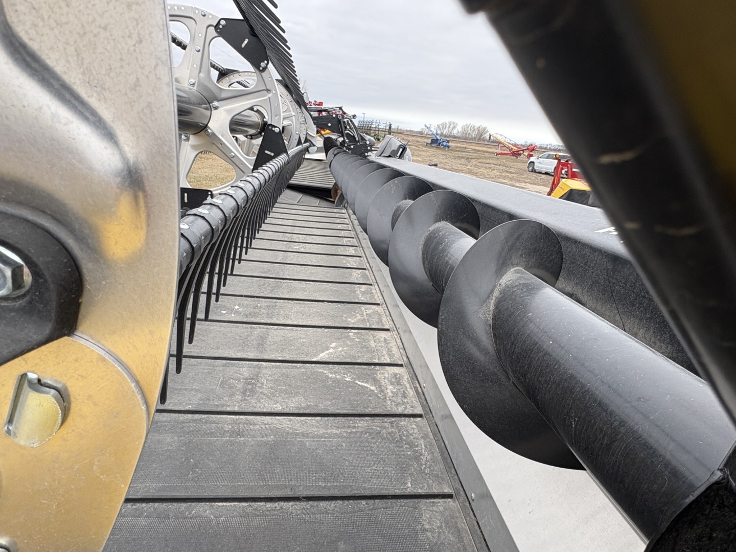 2023 MacDon FD240 Header Draper Flex