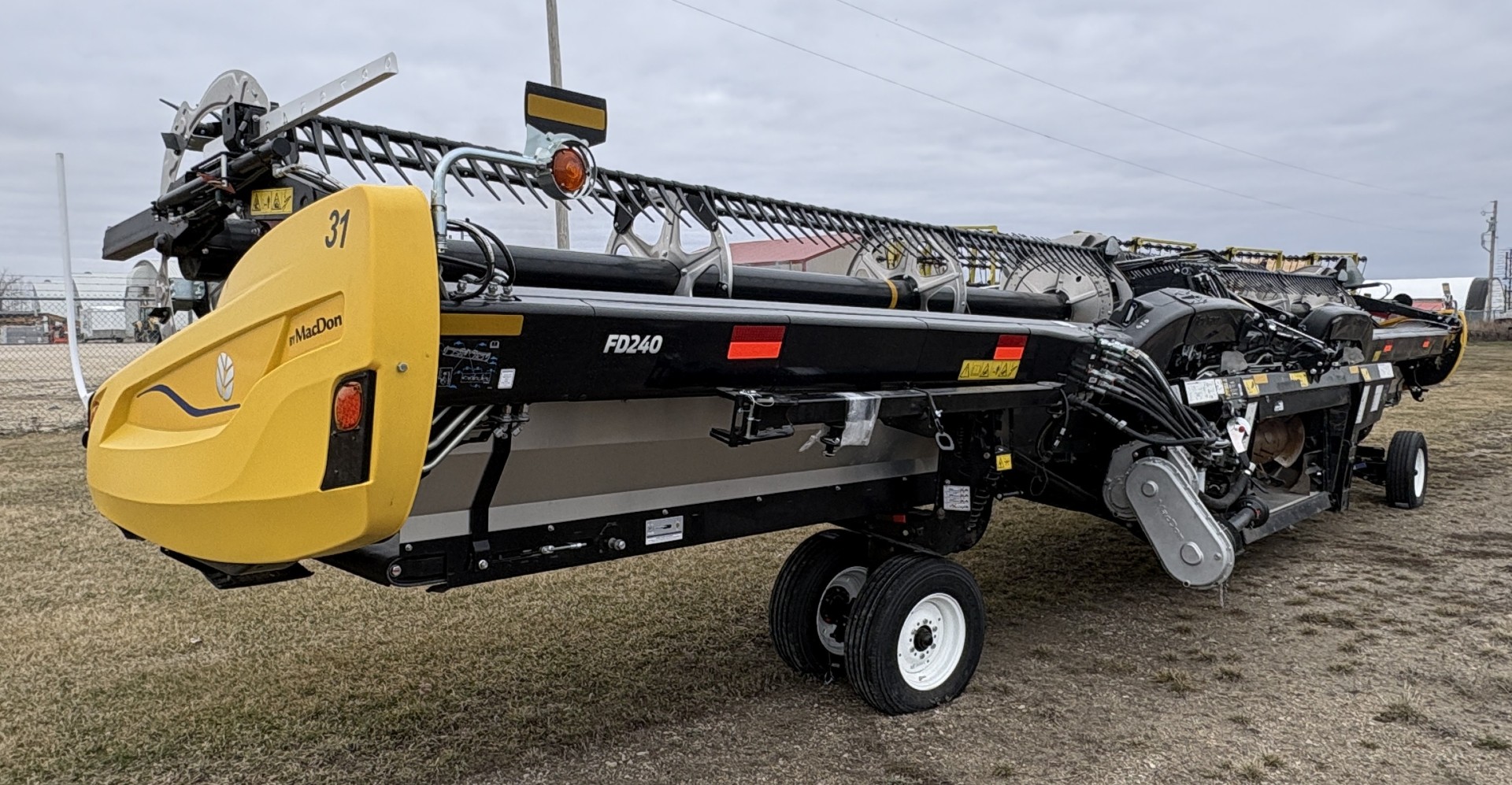 2023 MacDon FD240 Header Draper Flex