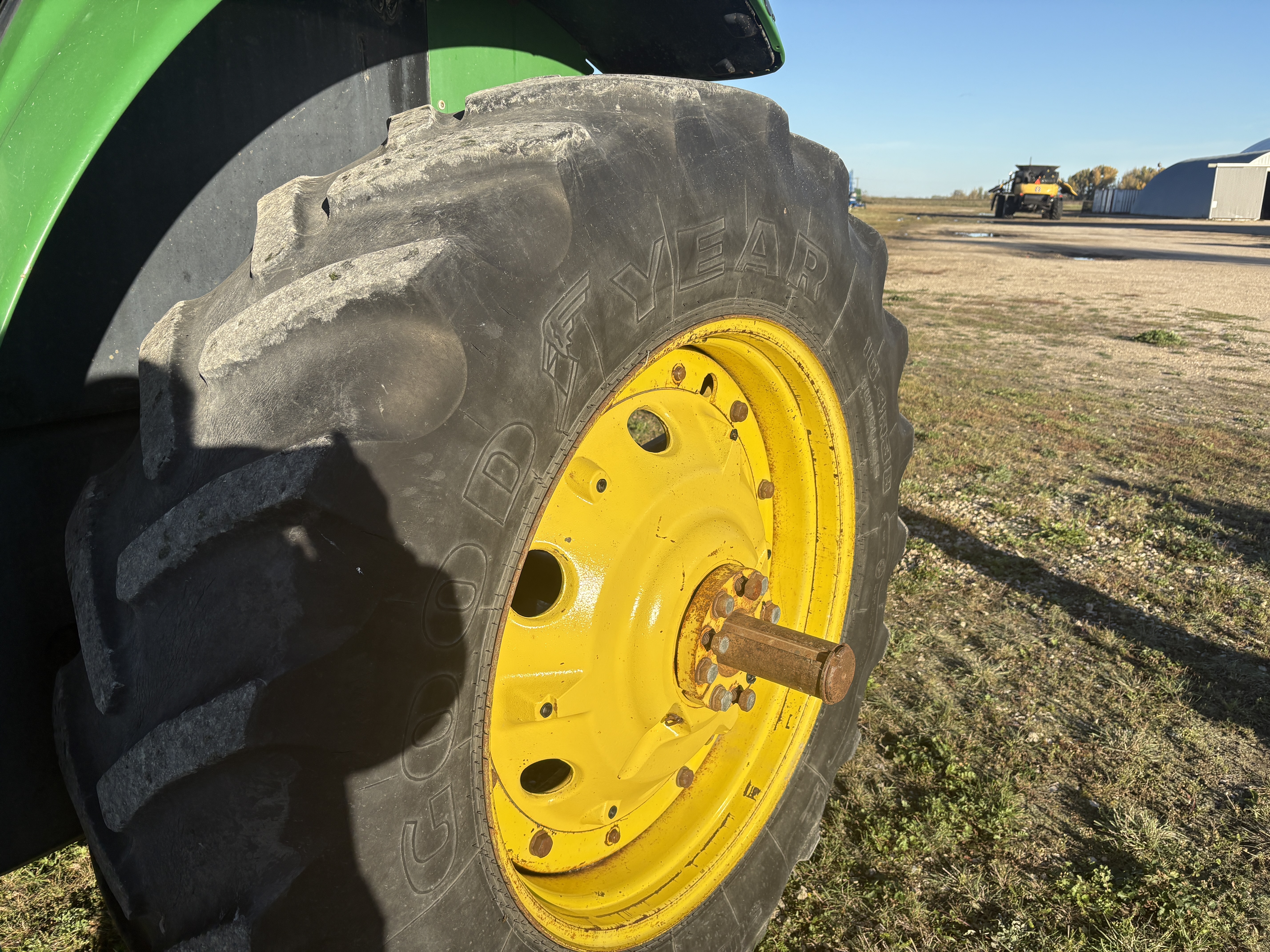 2004 John Deere 7420 Tractor