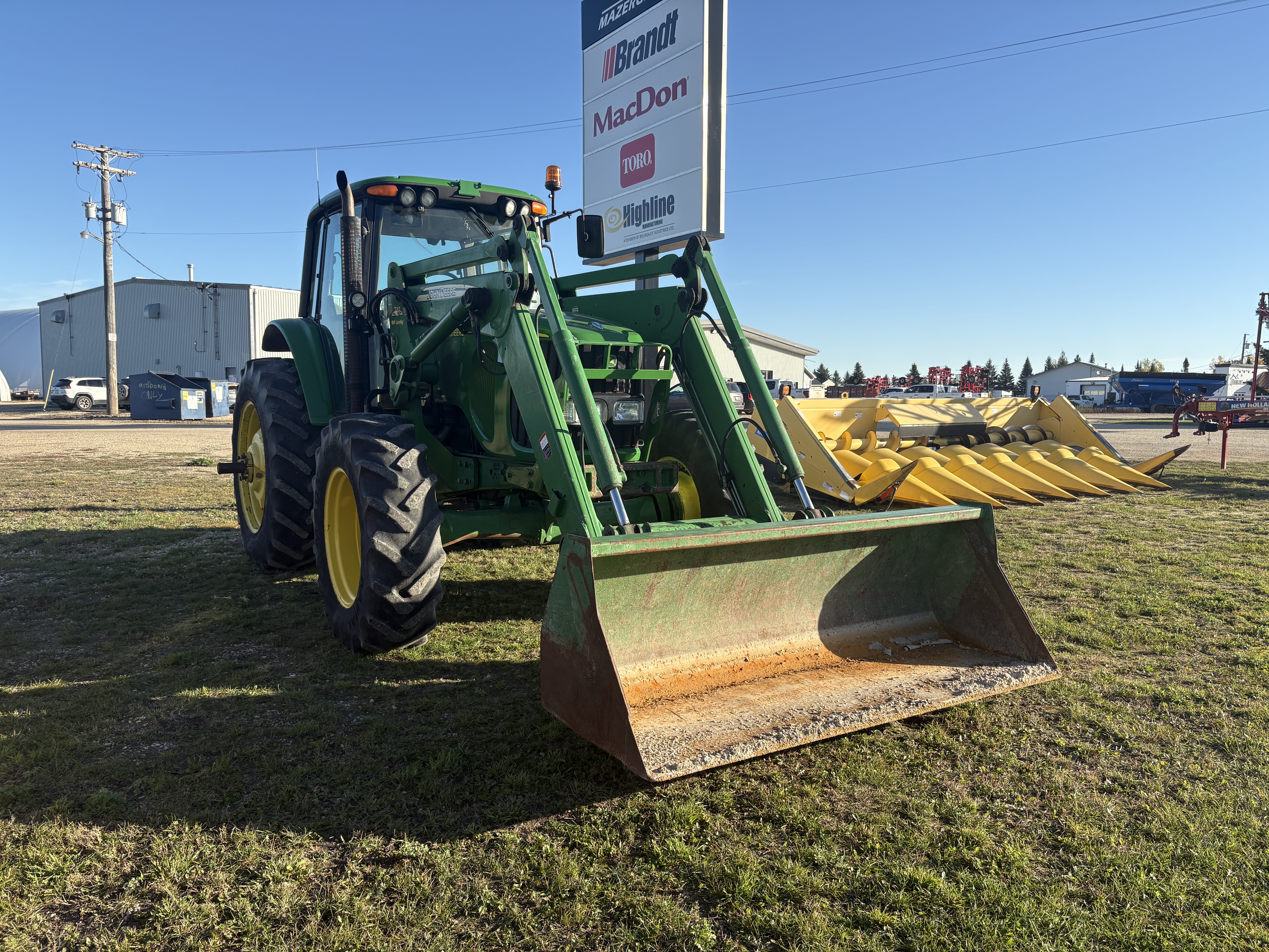 2004 John Deere 7420 Tractor